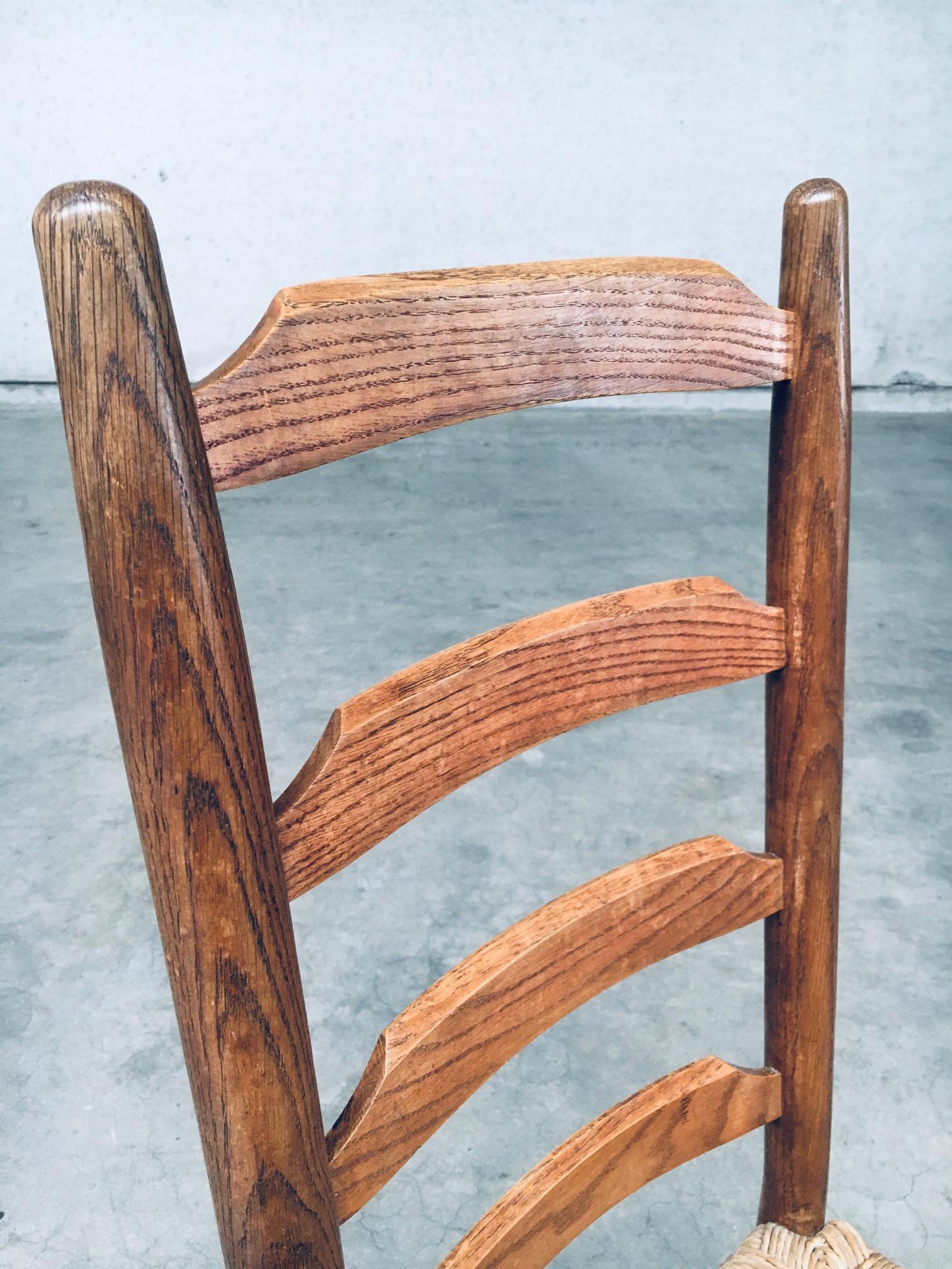 Sedie da pranzo Rustic Design con schienale a scaletta in Oak e giunco, Belgio anni '60 in vendita 7