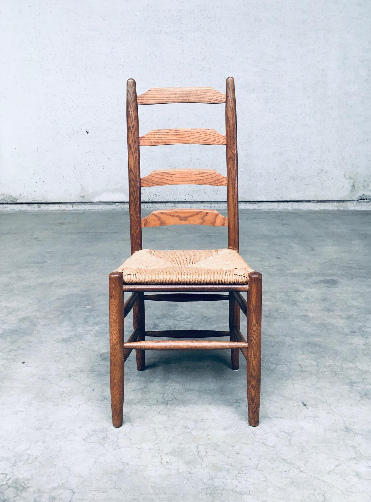 Sedie da pranzo Rustic Design con schienale a scaletta in Oak e giunco, Belgio anni '60 in vendita 1