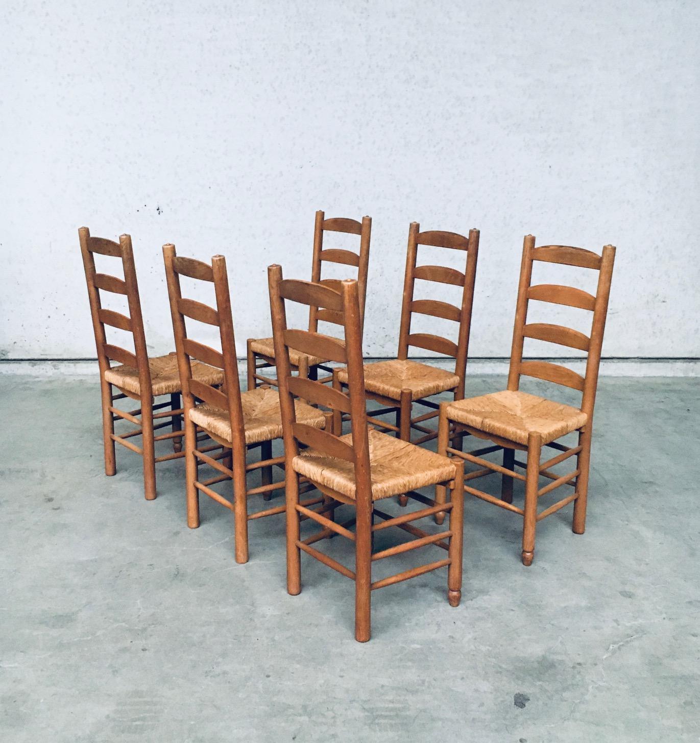 Sedie da pranzo con schienale alto in Oak e giunco di Rustic Design, Belgio anni '50 In condizioni buone in vendita a Oud-Turnhout, VAN