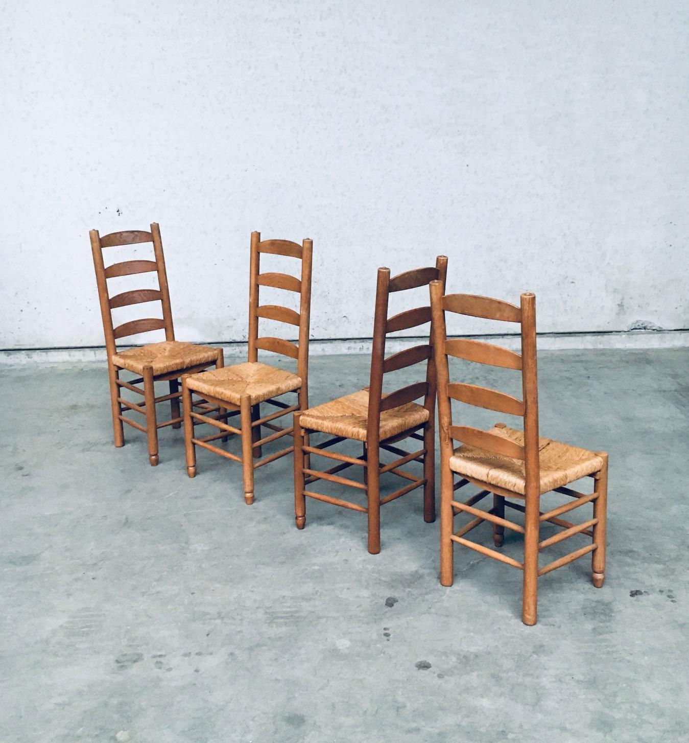 Sedie da pranzo con schienale alto in Oak e giunco di Rustic Design, Belgio anni '50 in vendita 1