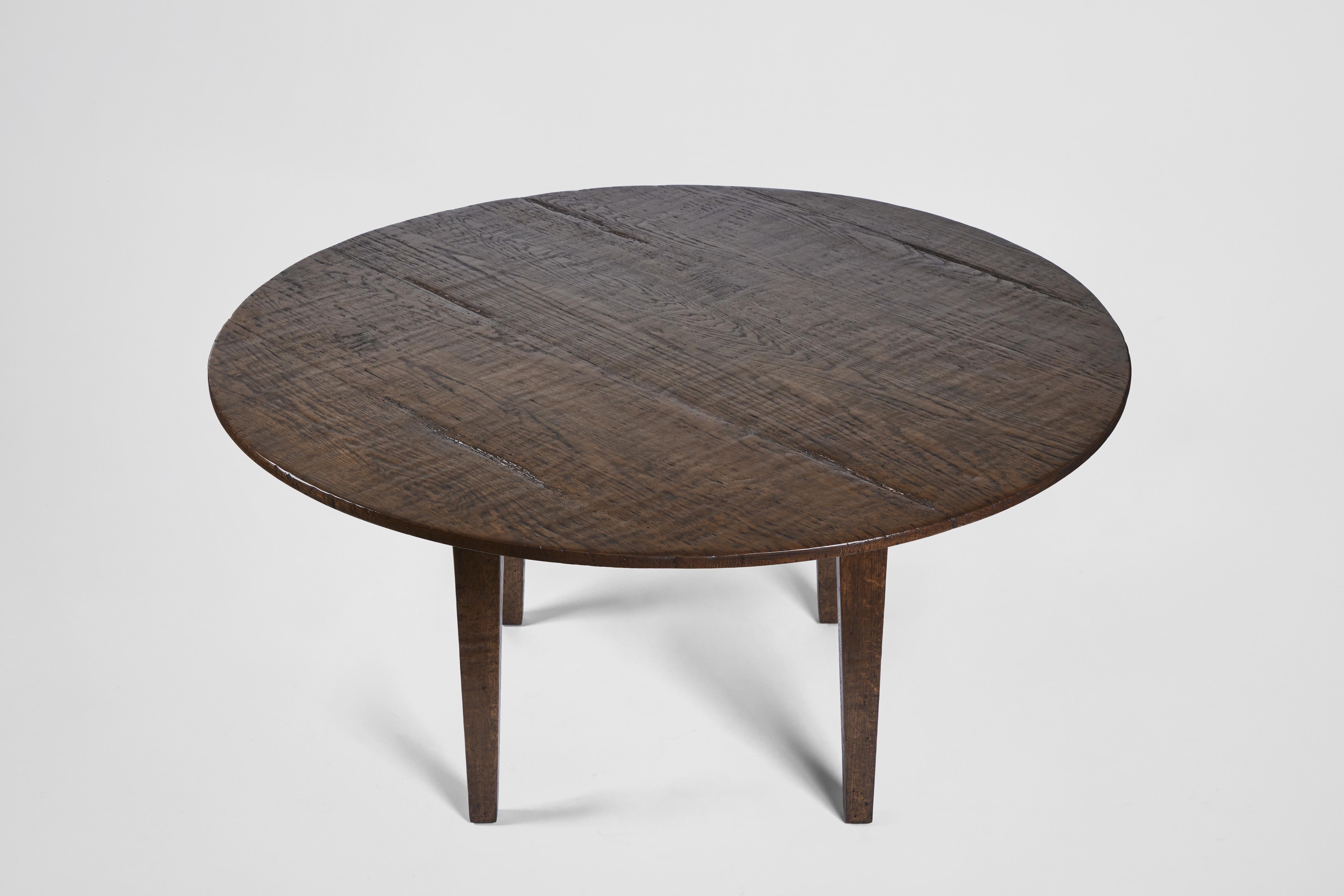 Rustic Dining Table, by JDP Interiors In New Condition For Sale In Los Angeles, CA