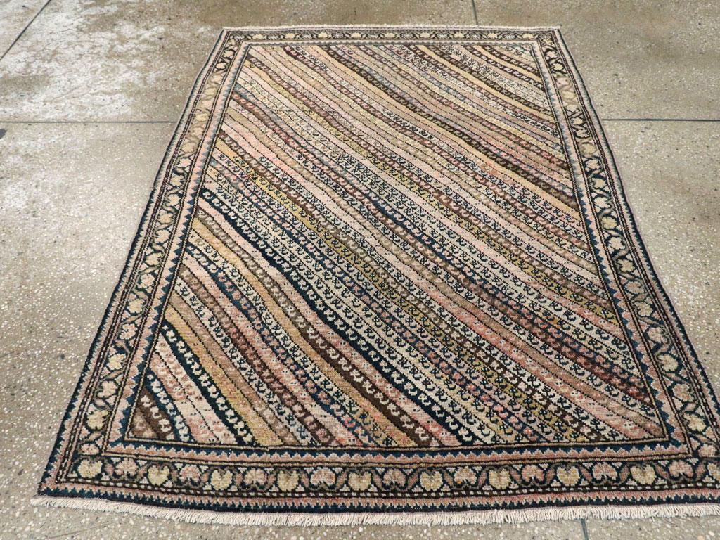 Rustic Early 20th Century Handmade Persian Malayer Throw Rug In Excellent Condition For Sale In New York, NY