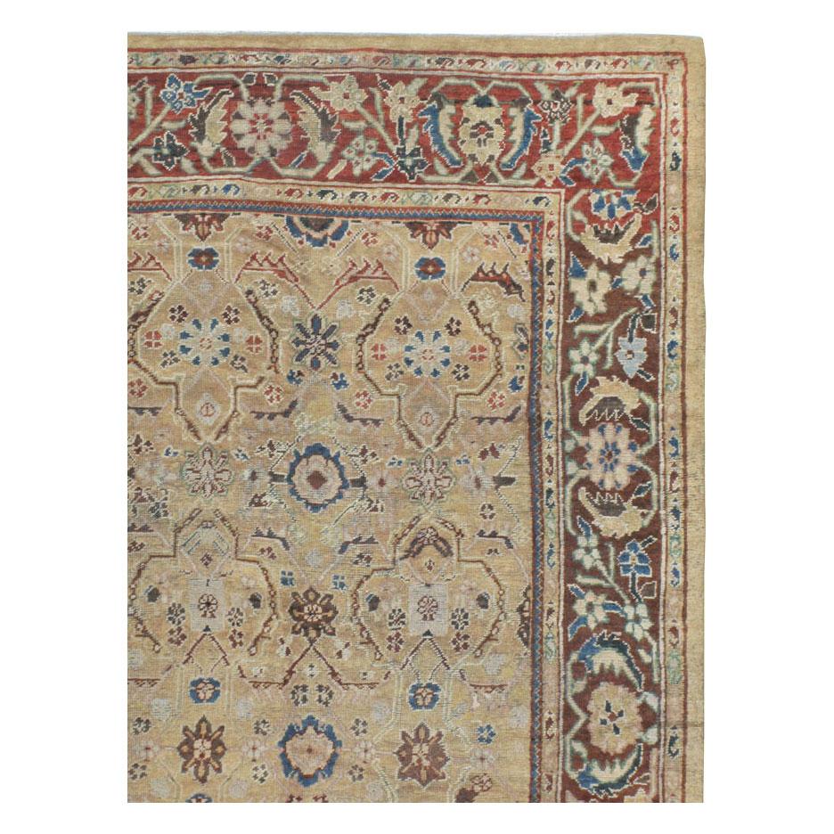 Rustic Early 20th Century Persian Mahal Room Size Carpet in Tan and Brick Red In Good Condition For Sale In New York, NY