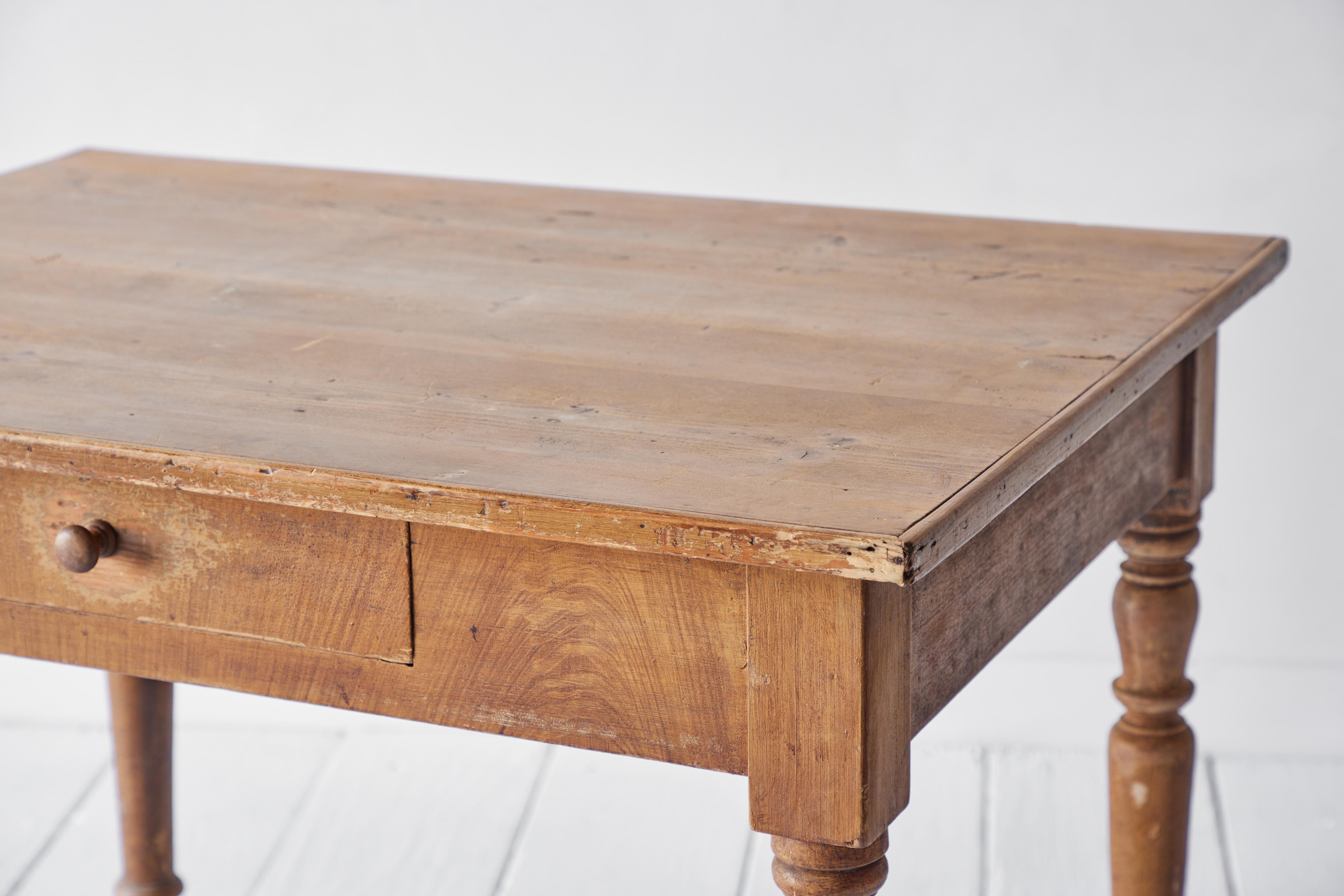 Rustic Early American Table with Single Drawer 1