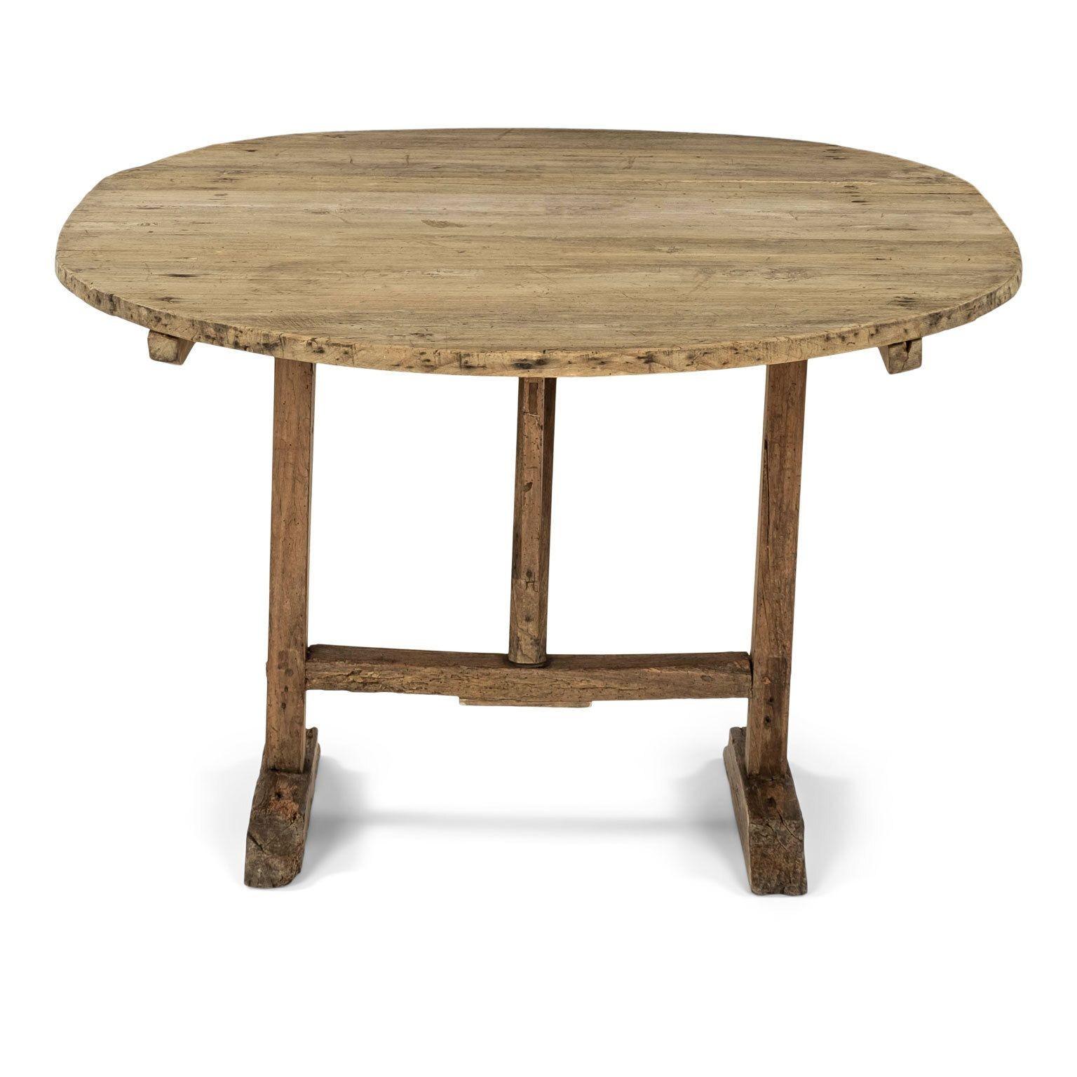 Rustic Sun-Bleached Early Oval-Shape Tilt-Top Table For Sale 2