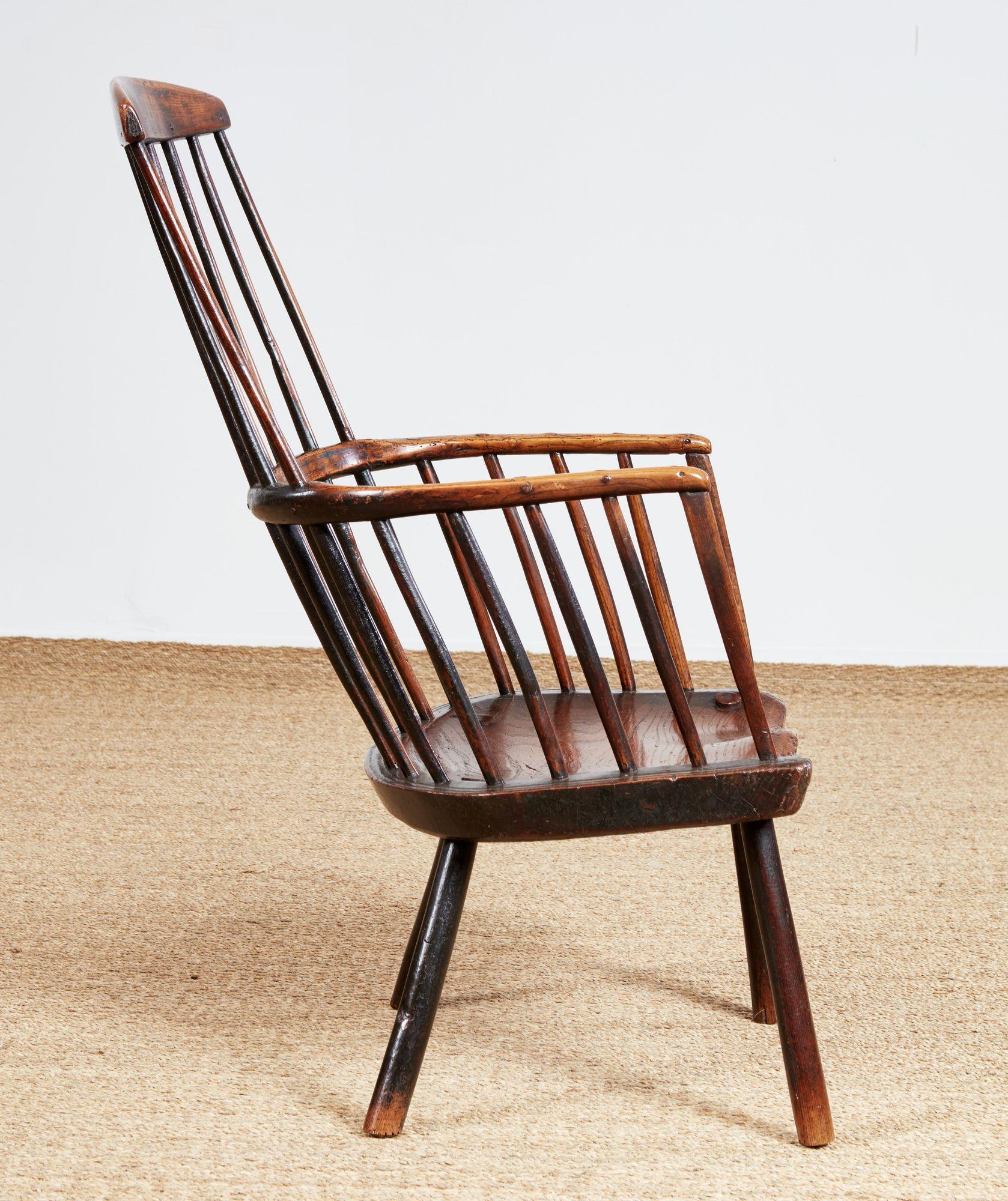 Rustic English Comb Back Windsor For Sale 3