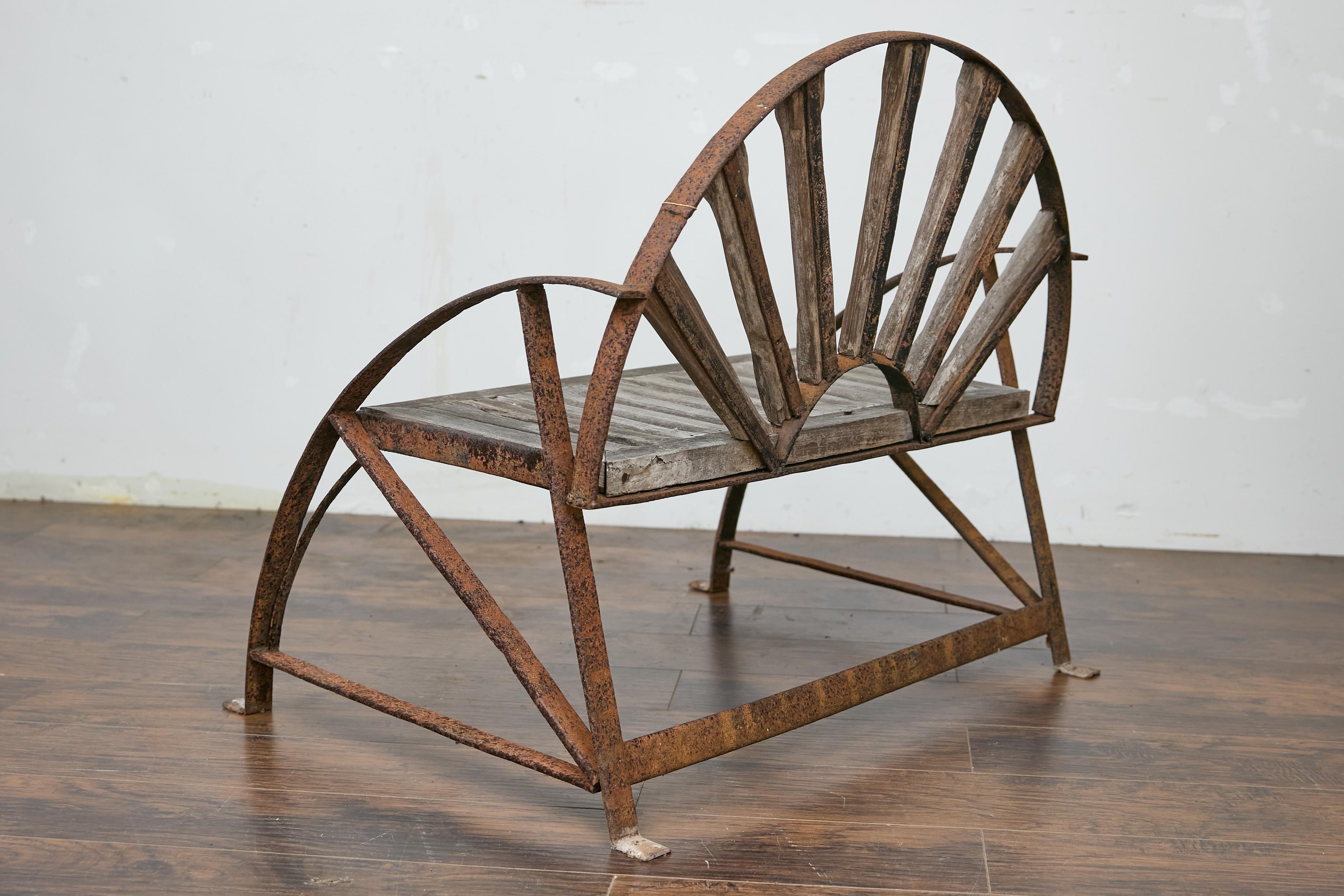 Banc de jardin victorien anglais rustique du 19ème siècle avec dos en forme d'éventail en vente 1
