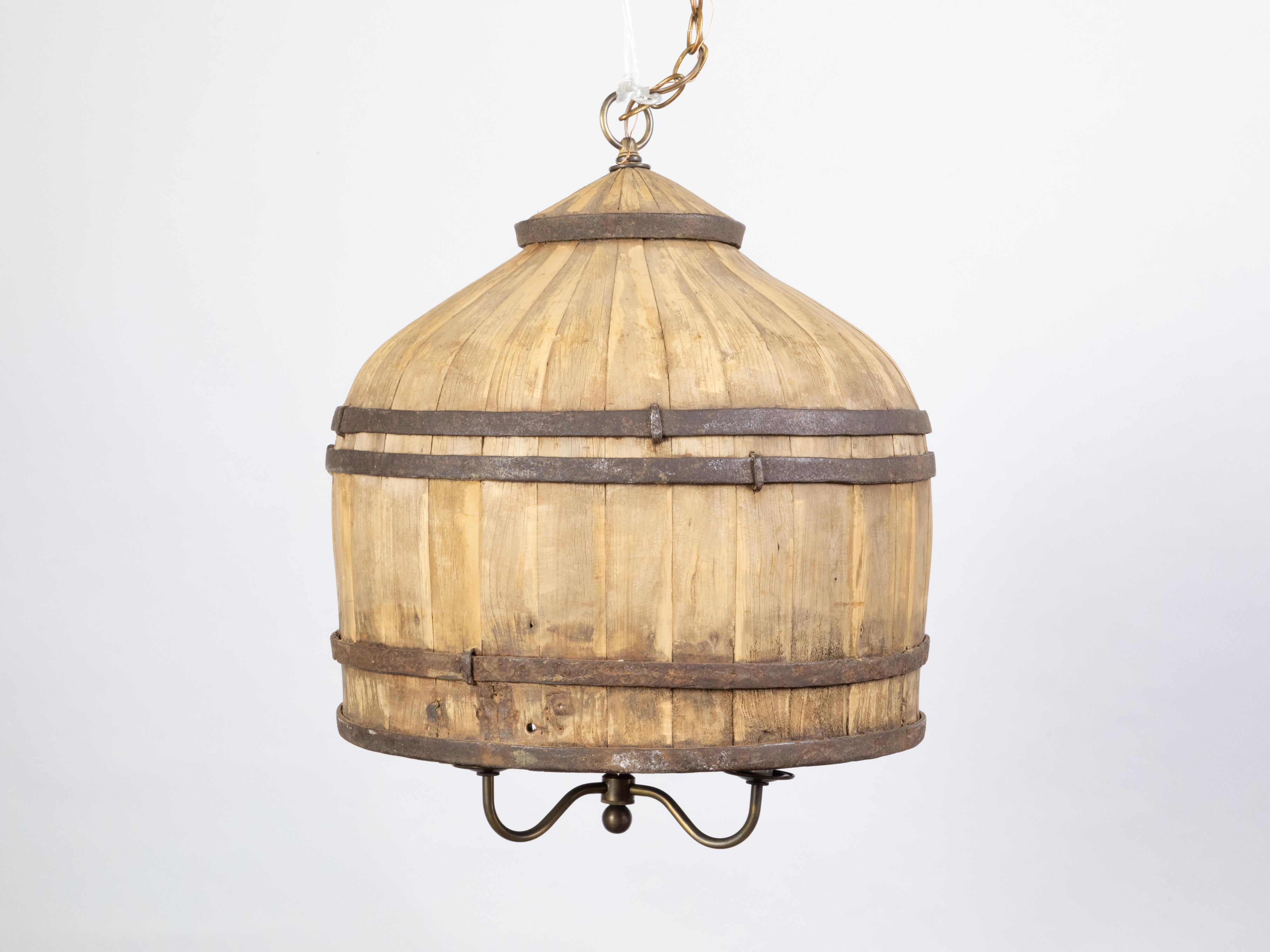 20th Century Rustic English Vintage Wooden Barrel Light Fixture with Three Scrolling Arms For Sale
