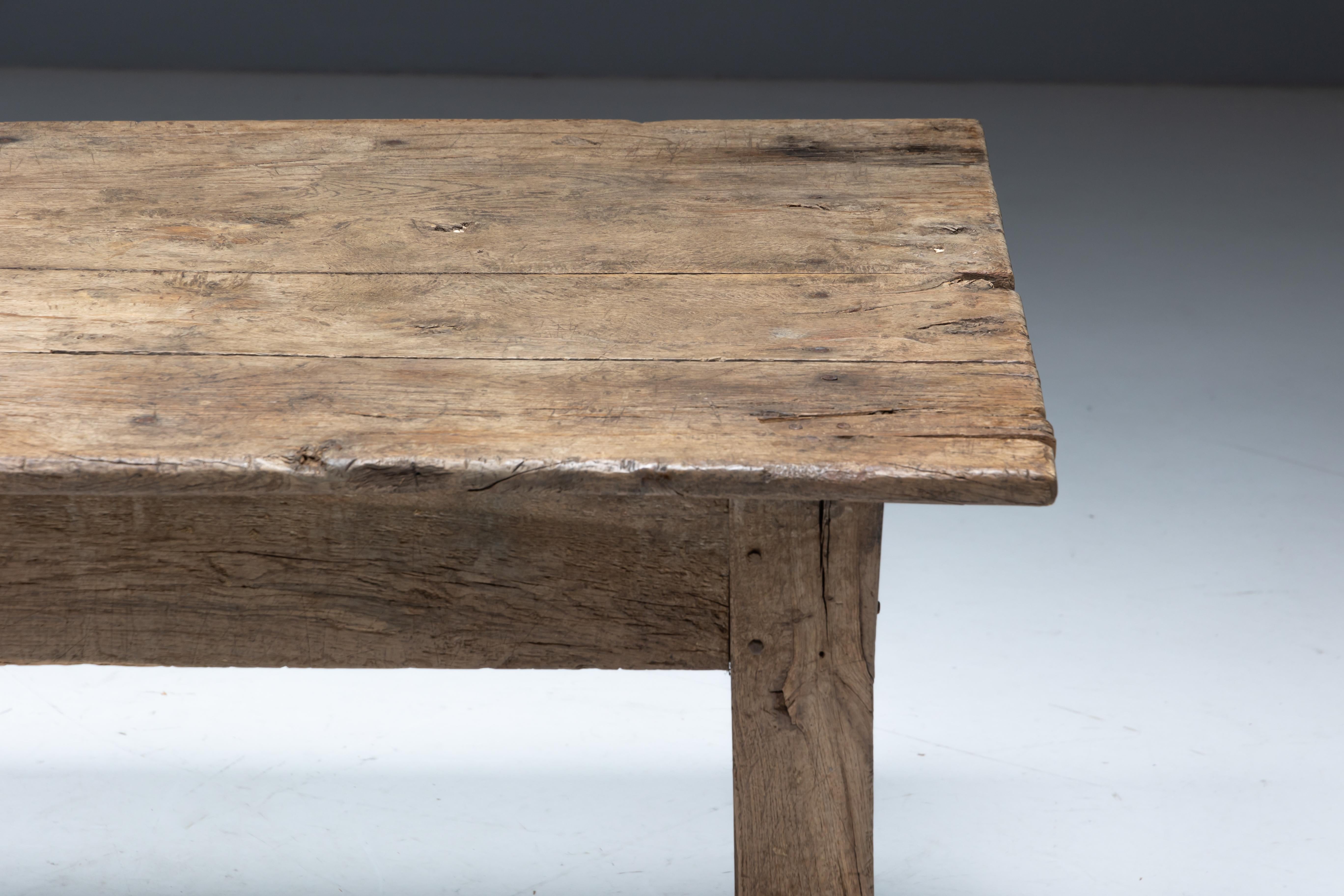 Rustic Farmhouse Dining Table, France, 19th Century en vente 4