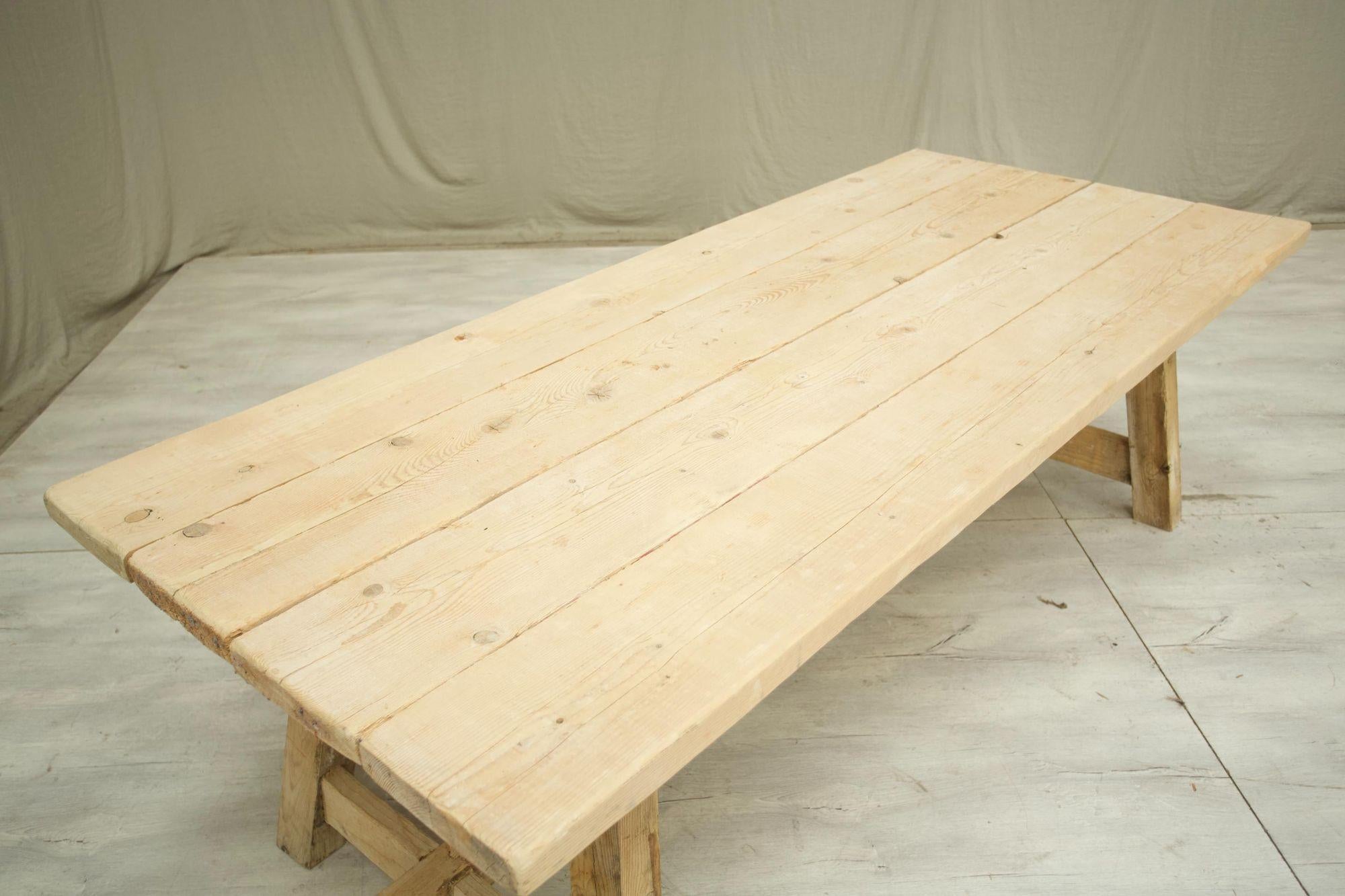 Rustic 'Farmhouse' Pine Dining Table, 4 Legged In Excellent Condition For Sale In Malton, GB