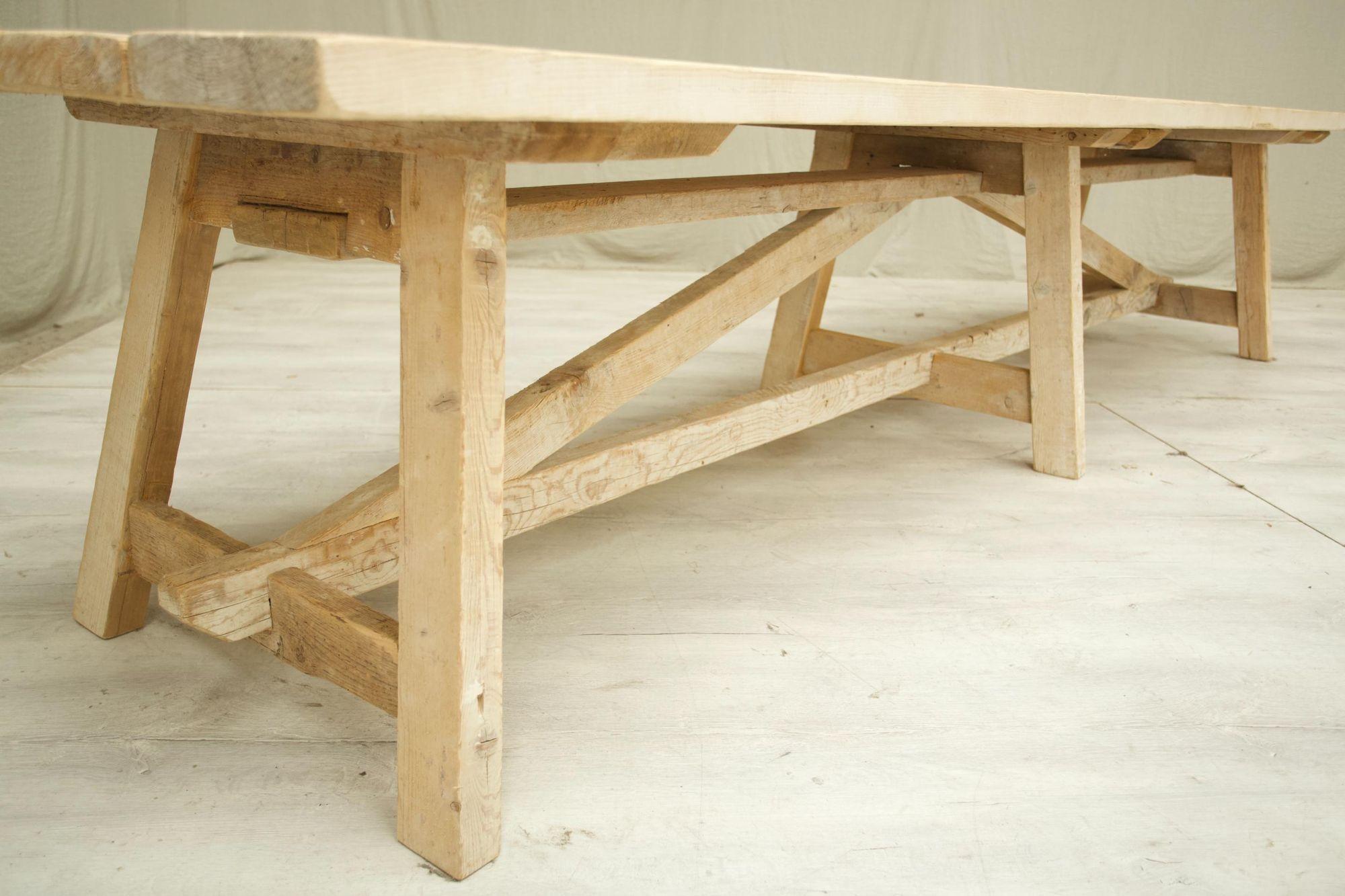 Rustic 'Farmhouse' Pine Dining Table, 6 Legged For Sale 1