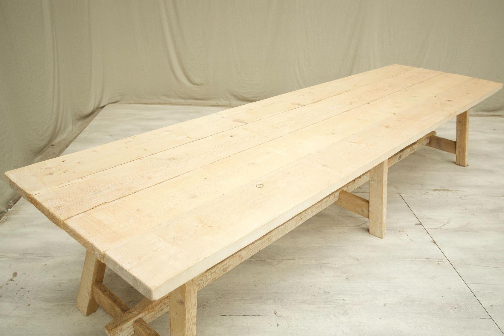 Rustic 'Farmhouse' Pine Dining Table, 6 Legged For Sale 2