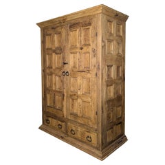 Rustikaler Bauernschrank aus massivem Kiefernholz aus Mexiko, ca. 1970er Jahre