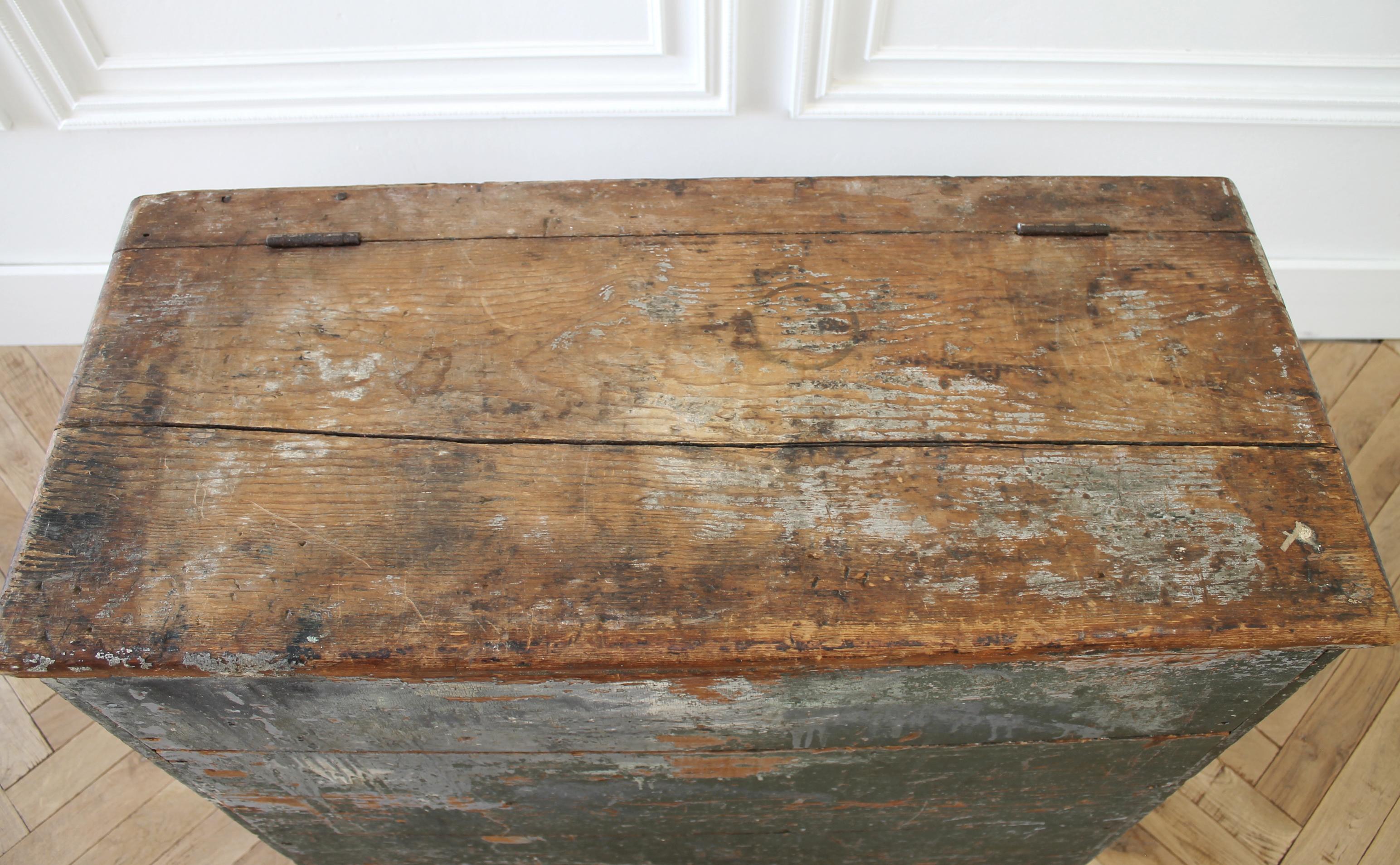 Rustic Farmhouse Table Grain Bin with Original Painted Finish 4