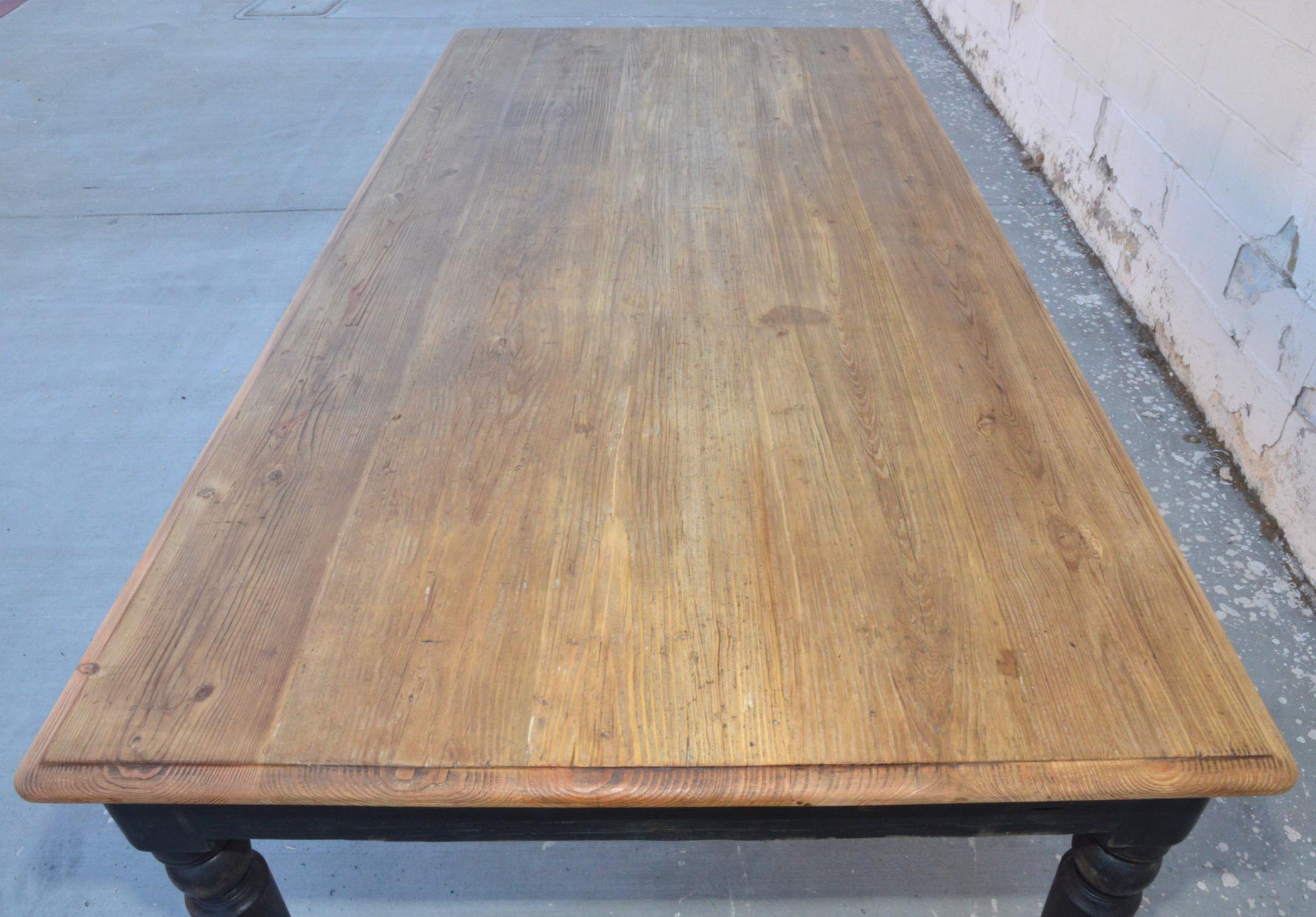 Rustic Farmhouse Table Made from Reclaimed Pine In Excellent Condition For Sale In Los Angeles, CA