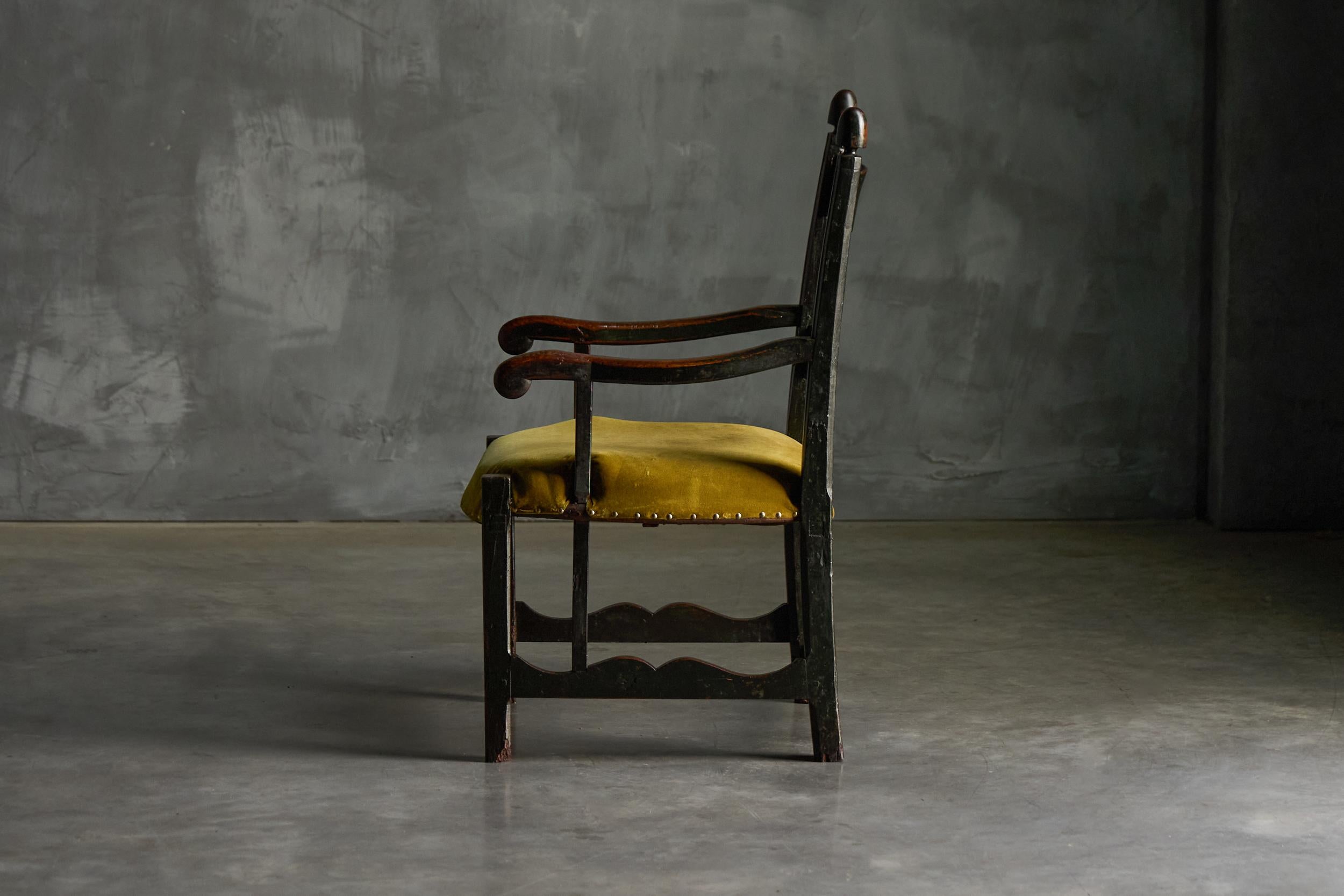 Velours Fauteuil rustique d'art populaire, France, XIXe siècle en vente