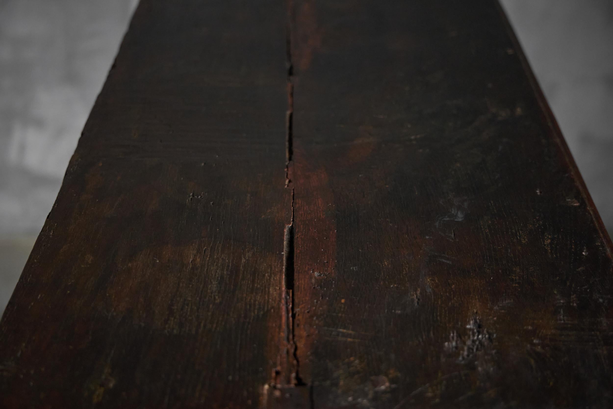 Bois Buffet rustique d'art populaire, France, XVIIIe siècle en vente