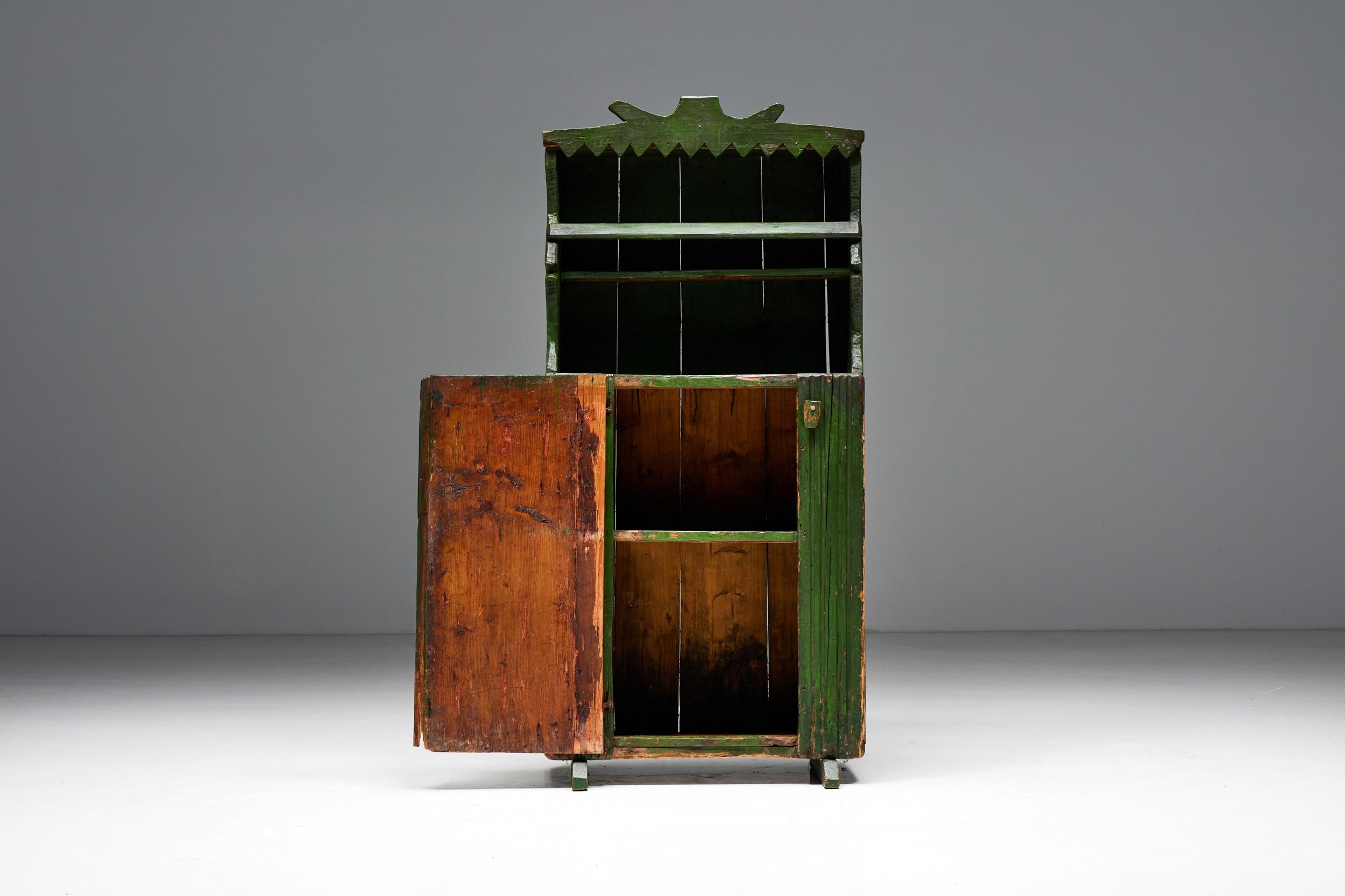 Rustic Folk Art Cabinet, France, Early 20th Century For Sale 4
