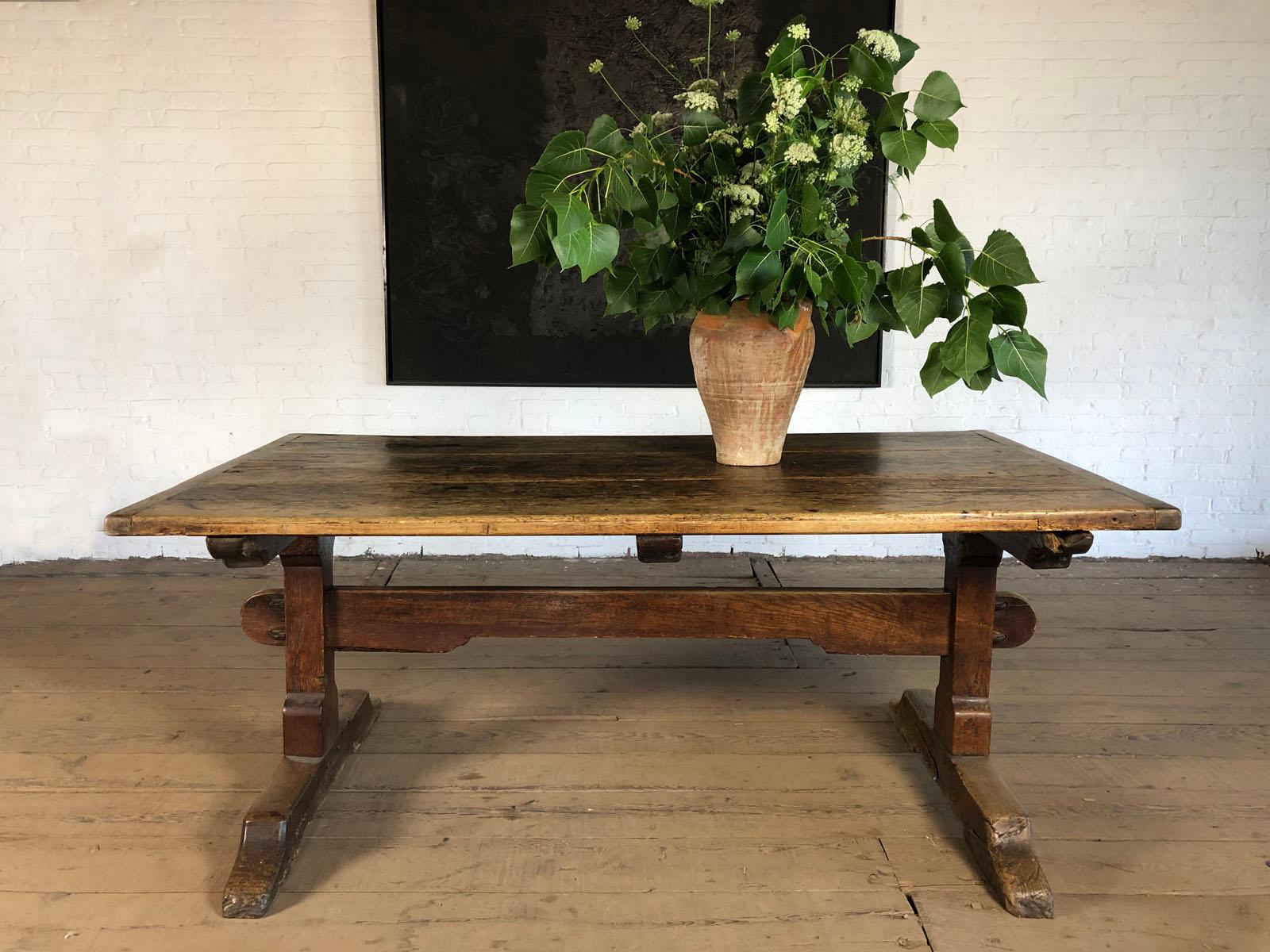 Rustic French 17th Century Oak and Chestnut Trestle / Dining Table In Good Condition For Sale In Troy, NY