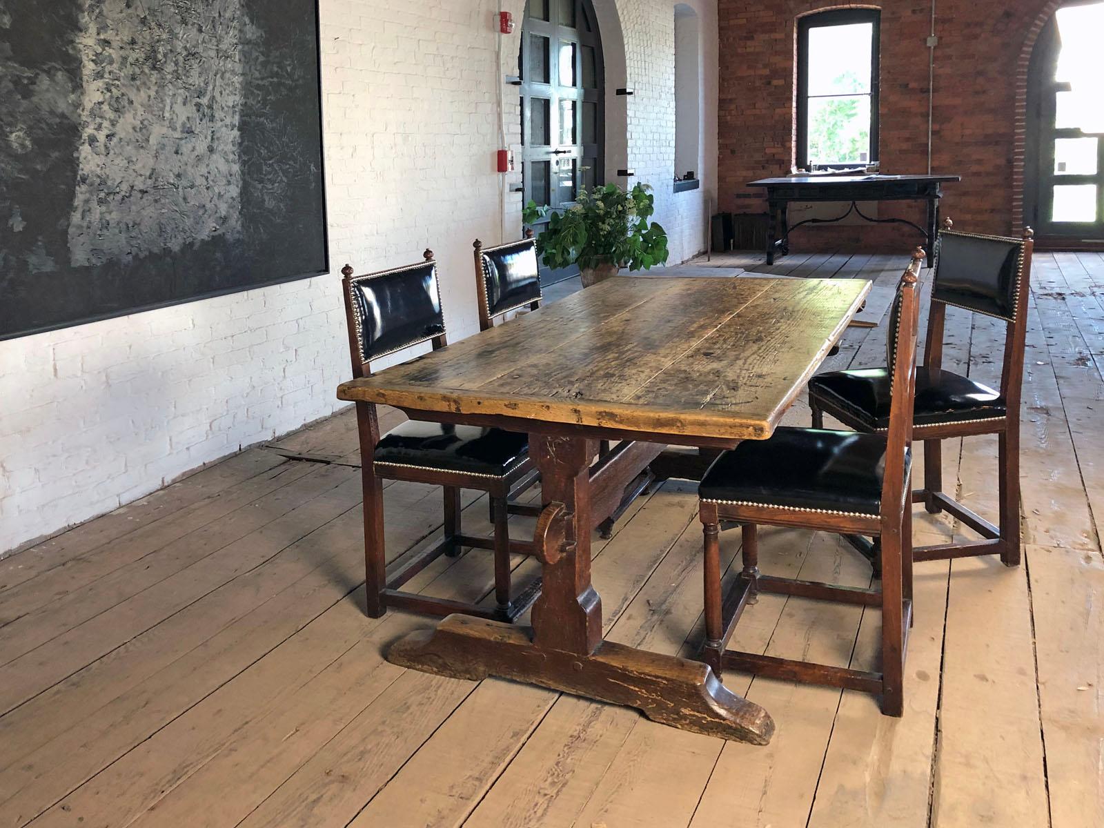 Rustic French 17th Century Oak and Chestnut Trestle / Dining Table For Sale 1