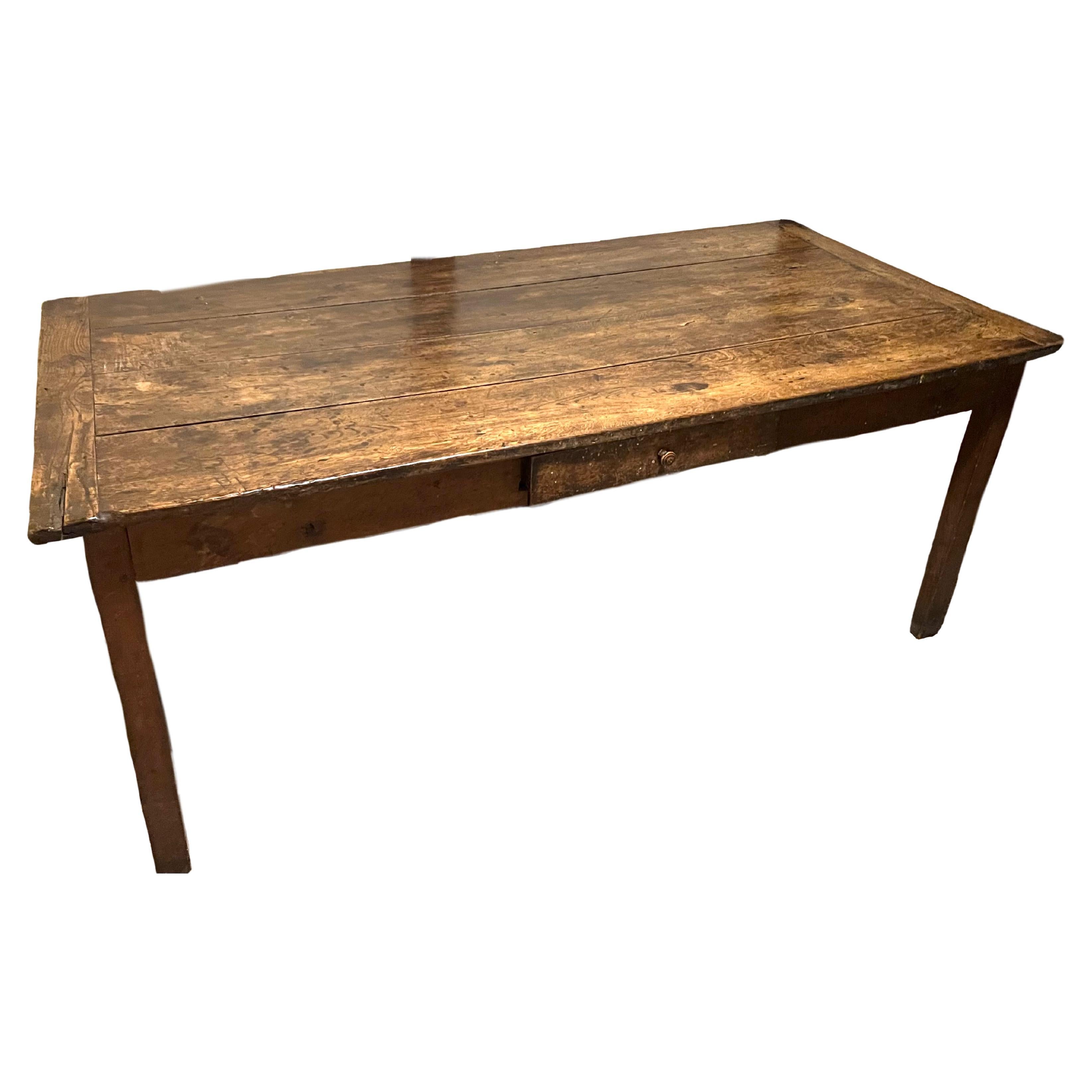 Rustic French 19th-century farmhouse table For Sale