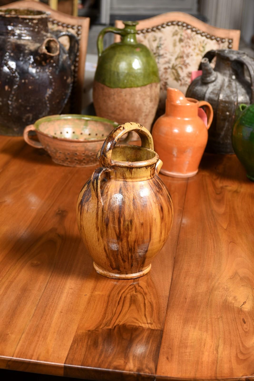 Rustic French 19th Century Olive Oil Pottery Jug with Brown and Mustard Glaze In Good Condition For Sale In Atlanta, GA