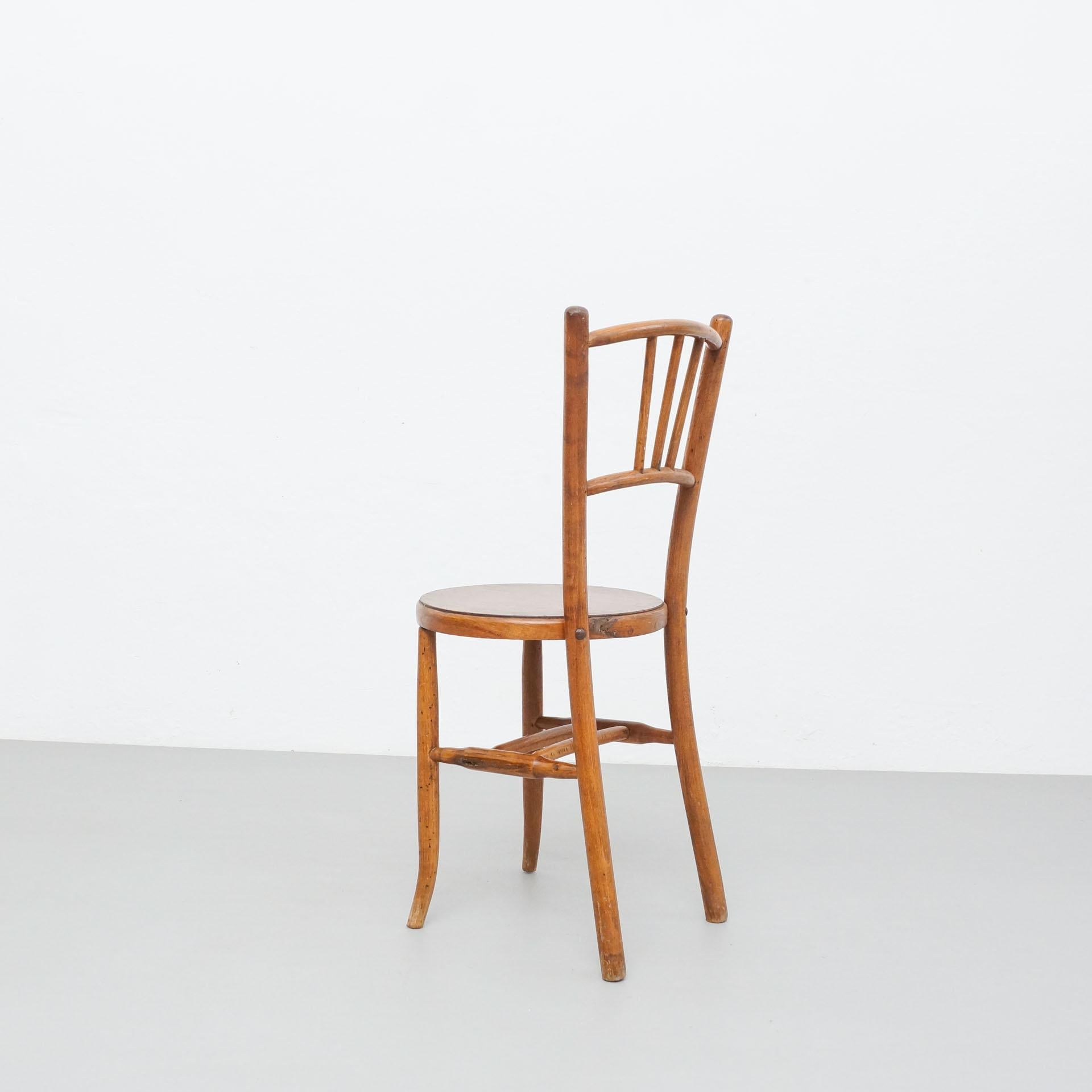 Mid-20th Century Rustic French Bentwood Chair in the Style of Thonet, circa 1940