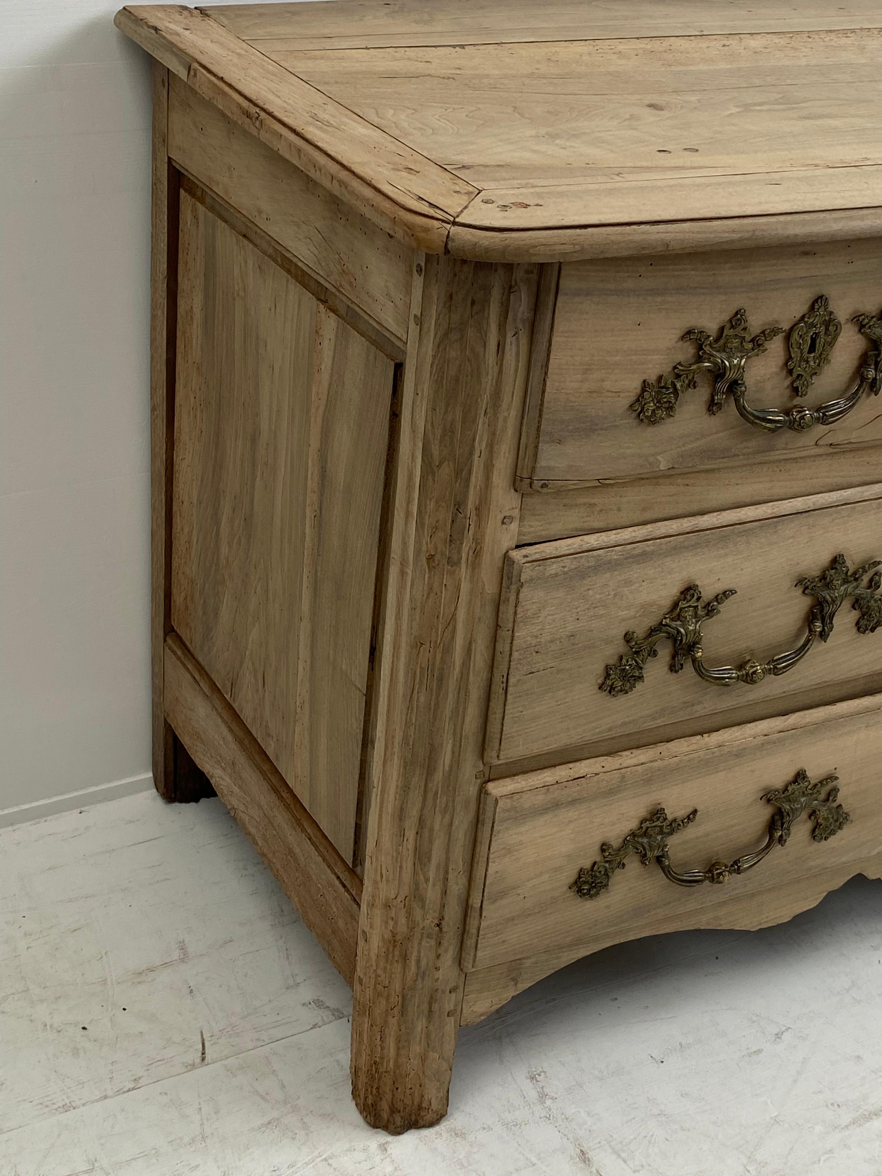 Rustic French Commode in Bleached Walnut For Sale 3