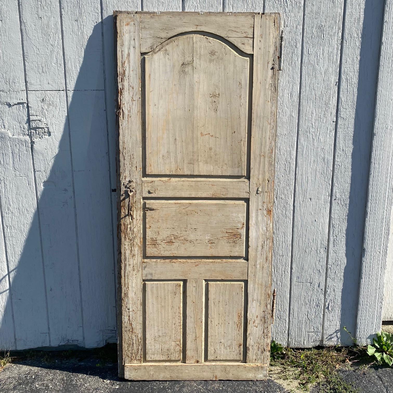 Rustic French Early 19th Century Carved and Signed Door  For Sale 5