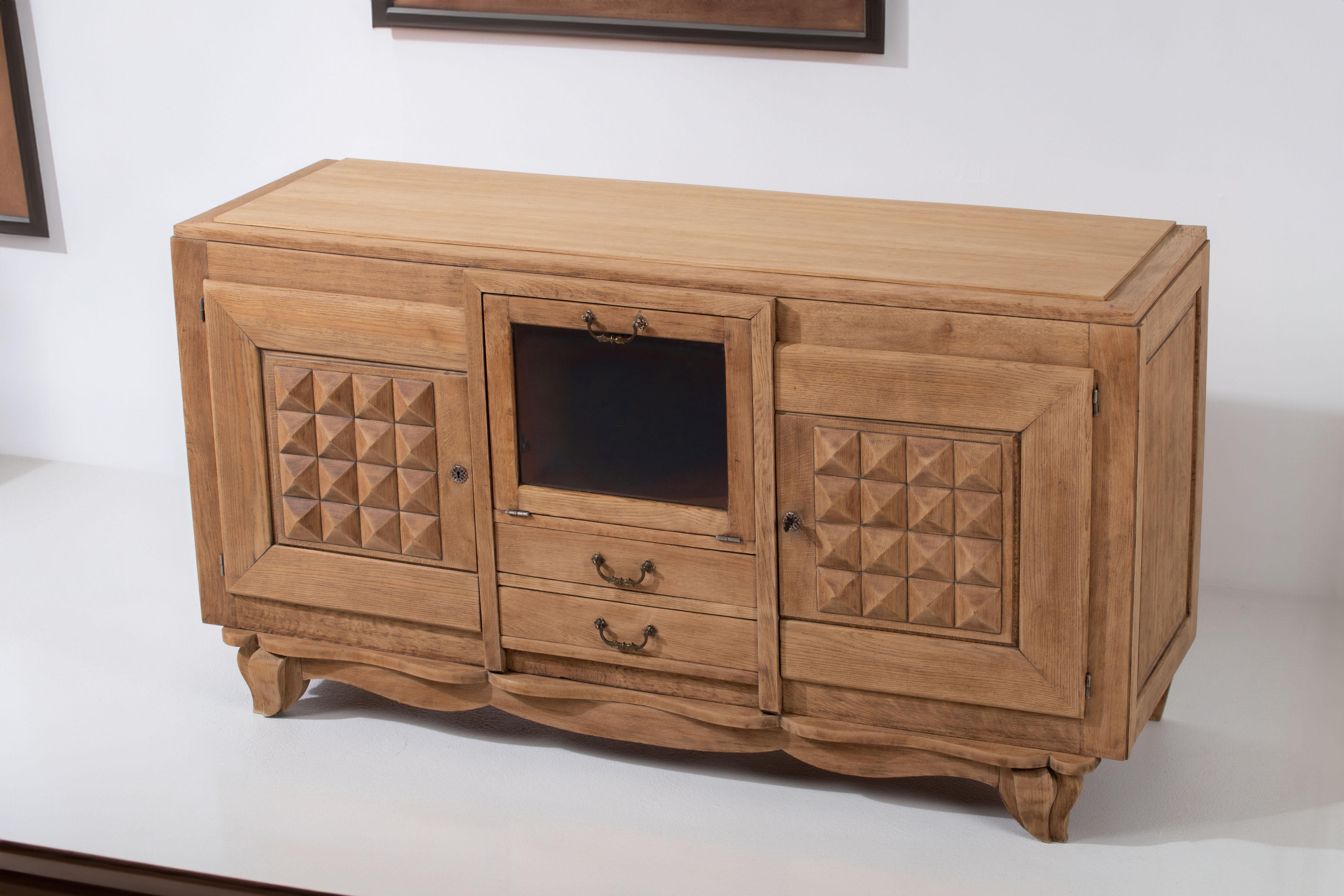 Rustic French Elegance : Enchanting Oak Sideboard from 1940 For Sale 4