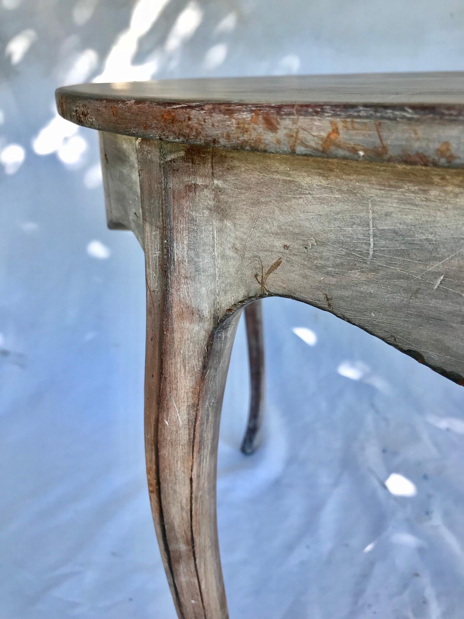 Pine Rustic French Louis XV Style Side Table Having Cabriole Legs