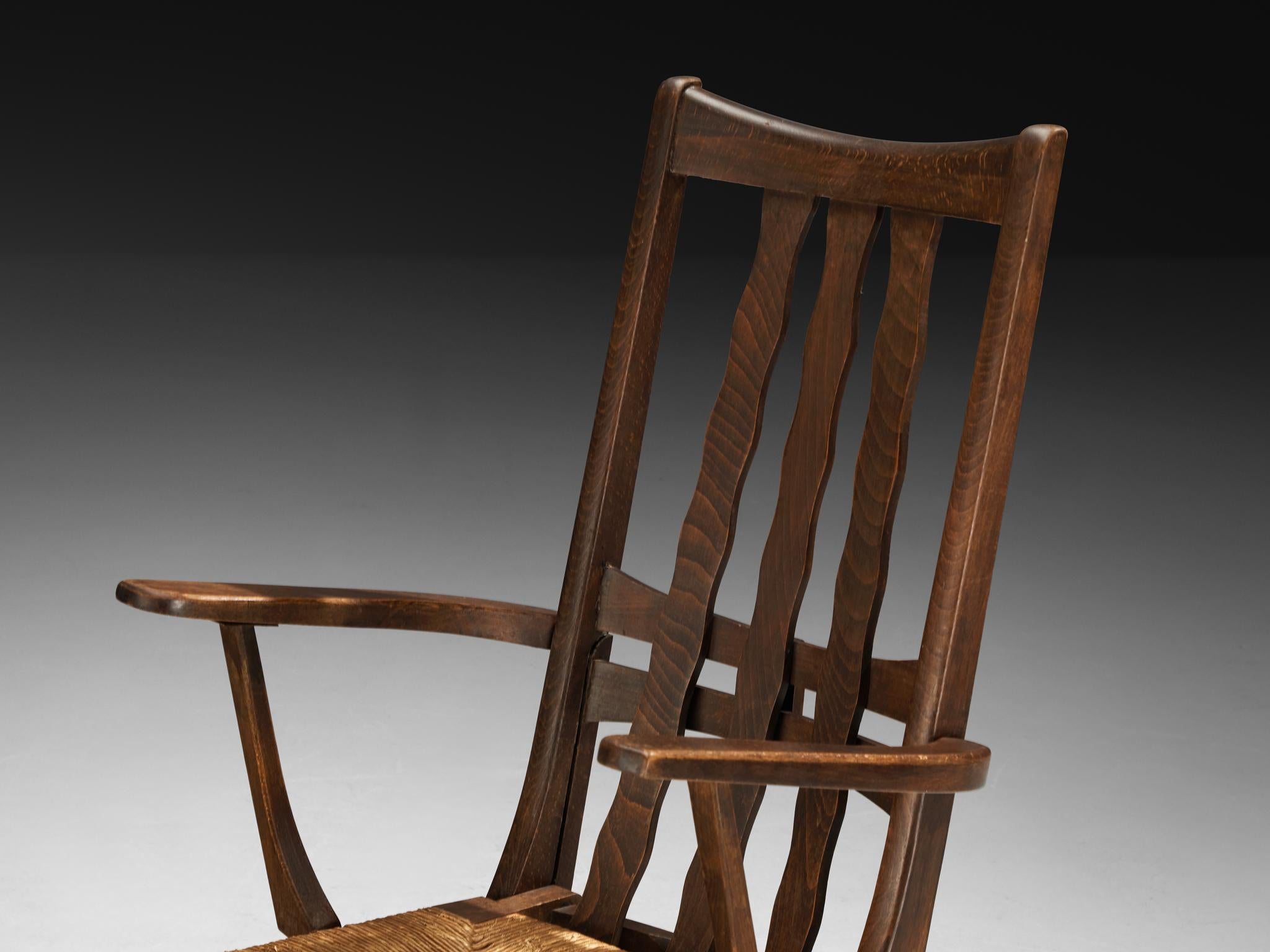 Giunco Sedia da salotto francese rustica con schienale alto in Oak e giunco in vendita