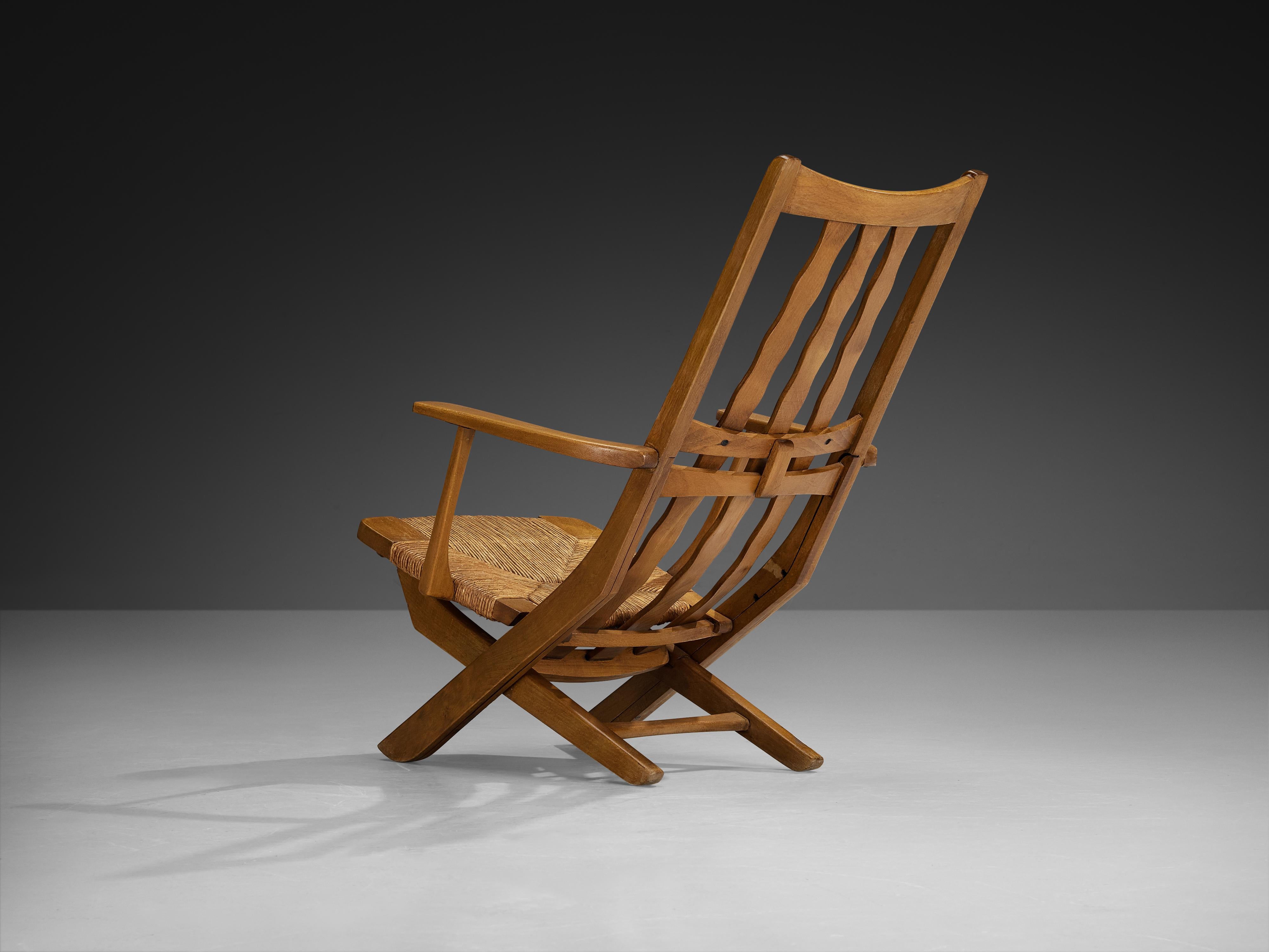 Mid-Century moderno Rustic French Lounge Chairs with Tall Backs in Oak and Rush in vendita