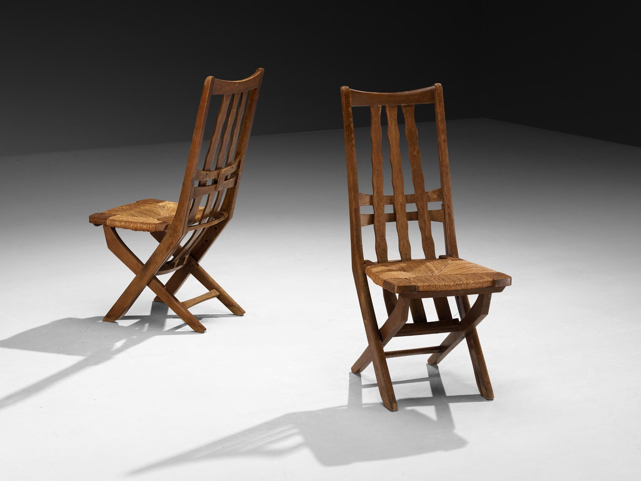 Milieu du XXe siècle Fauteuils de salon français rustiques à haut dossier en chêne et jonc en vente