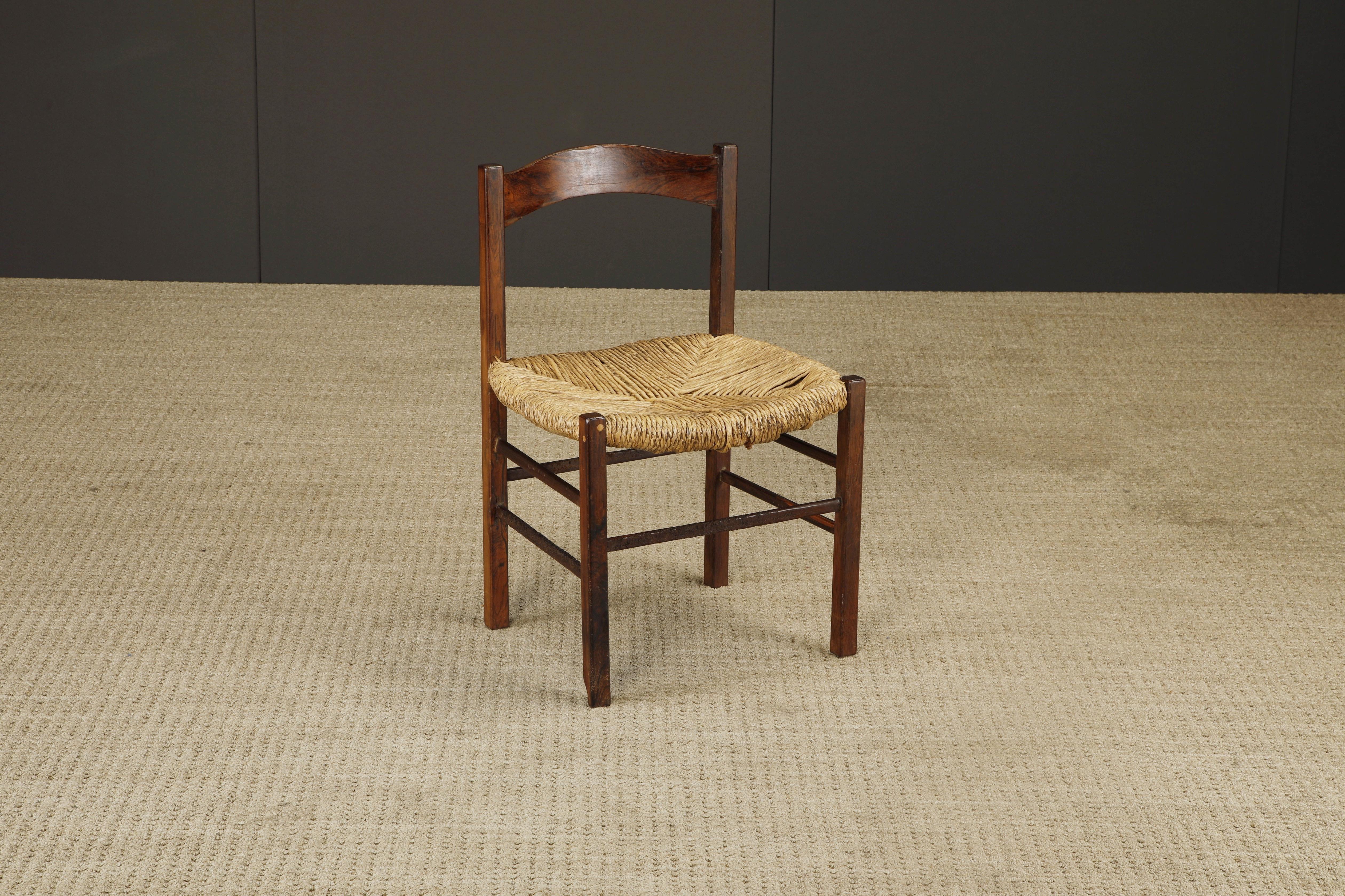 Sillas de comedor rústicas francesas de mediados de siglo, estilo de Charlotte Perriand en venta 8