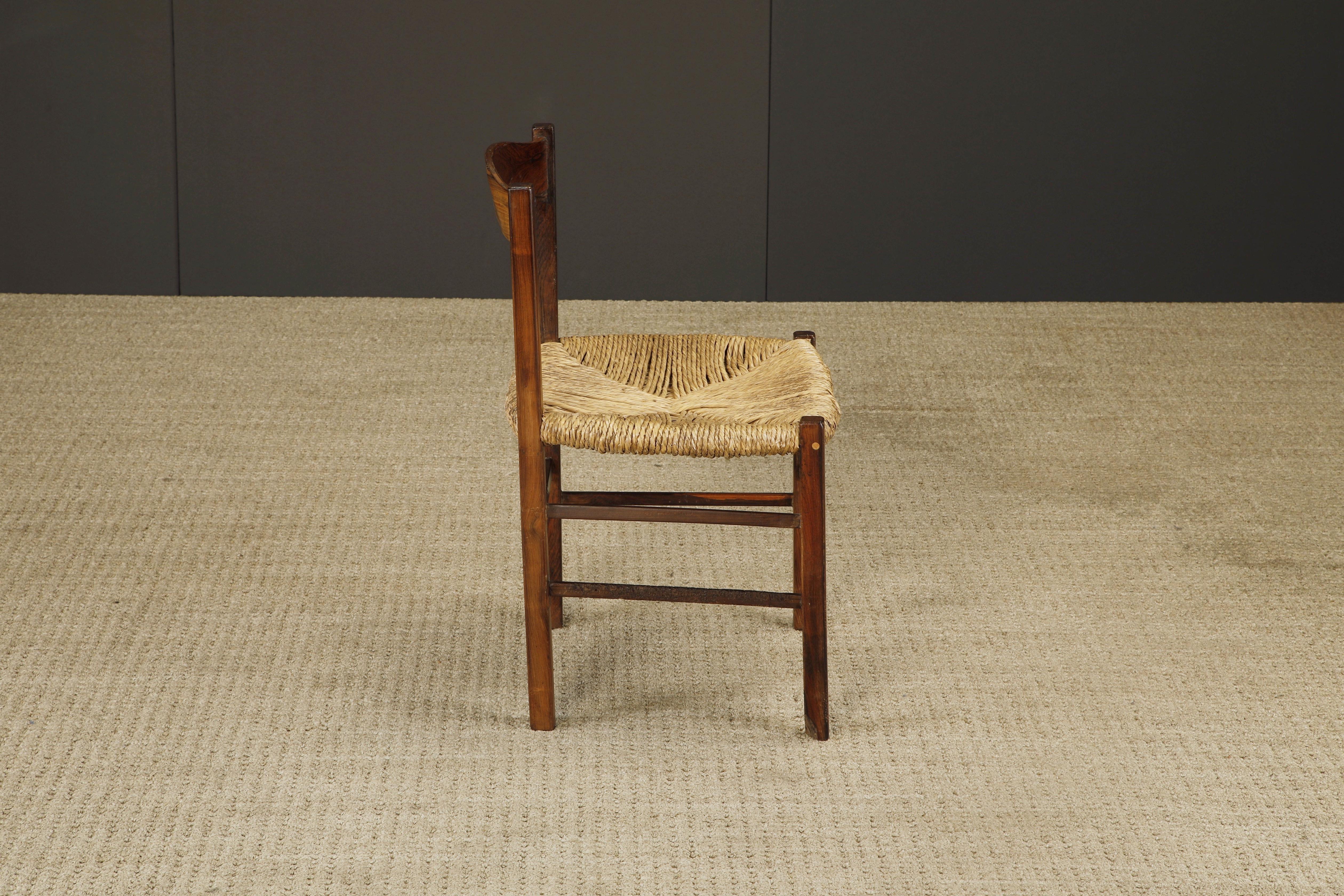 Sillas de comedor rústicas francesas de mediados de siglo, estilo de Charlotte Perriand en venta 10
