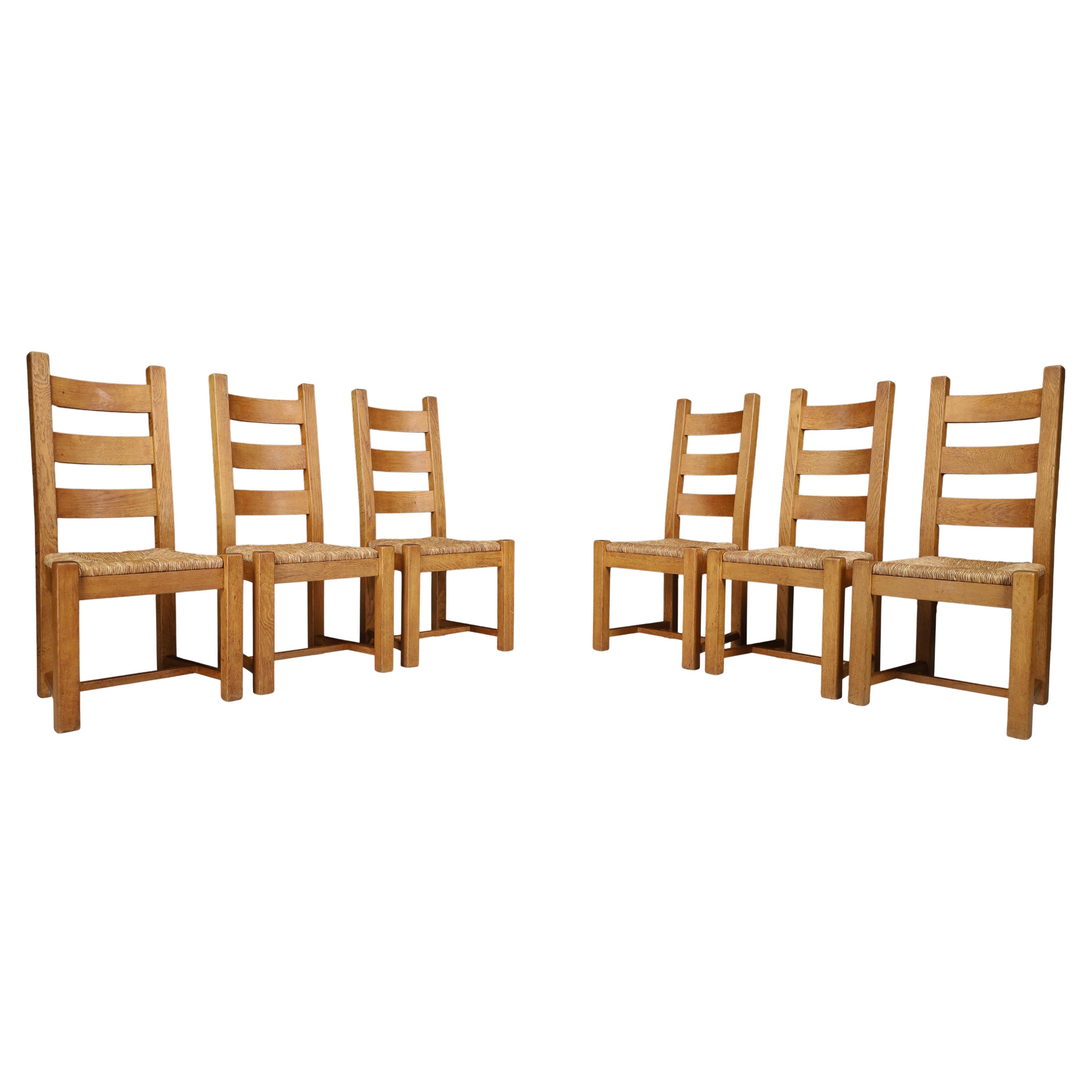 Sedie da pranzo rustiche francesi in Oak e giunco, 1960 Primitive Artisan Craftsmanshap in vendita