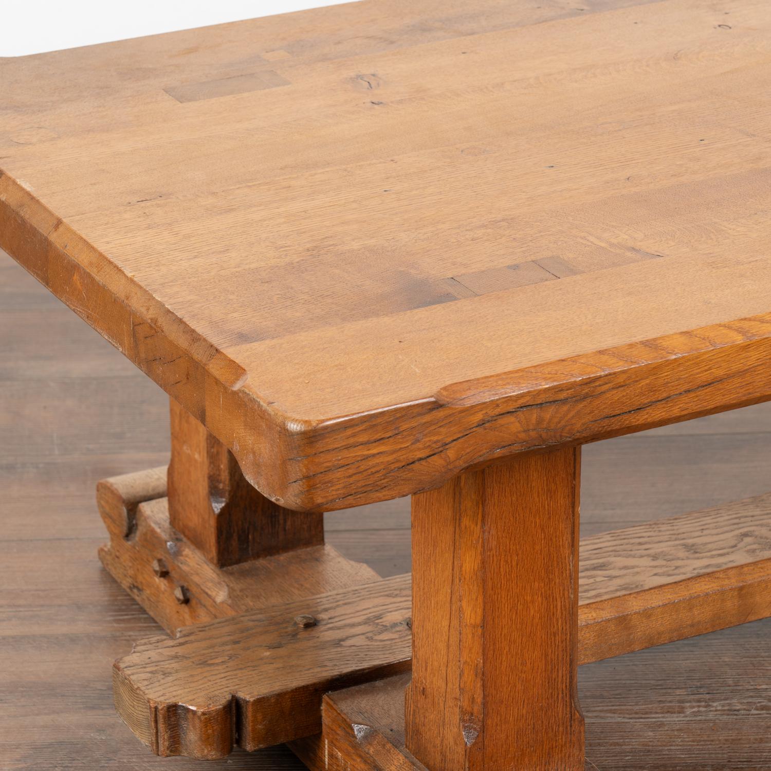 Chêne Table basse rustique en Oak français, circa 1950