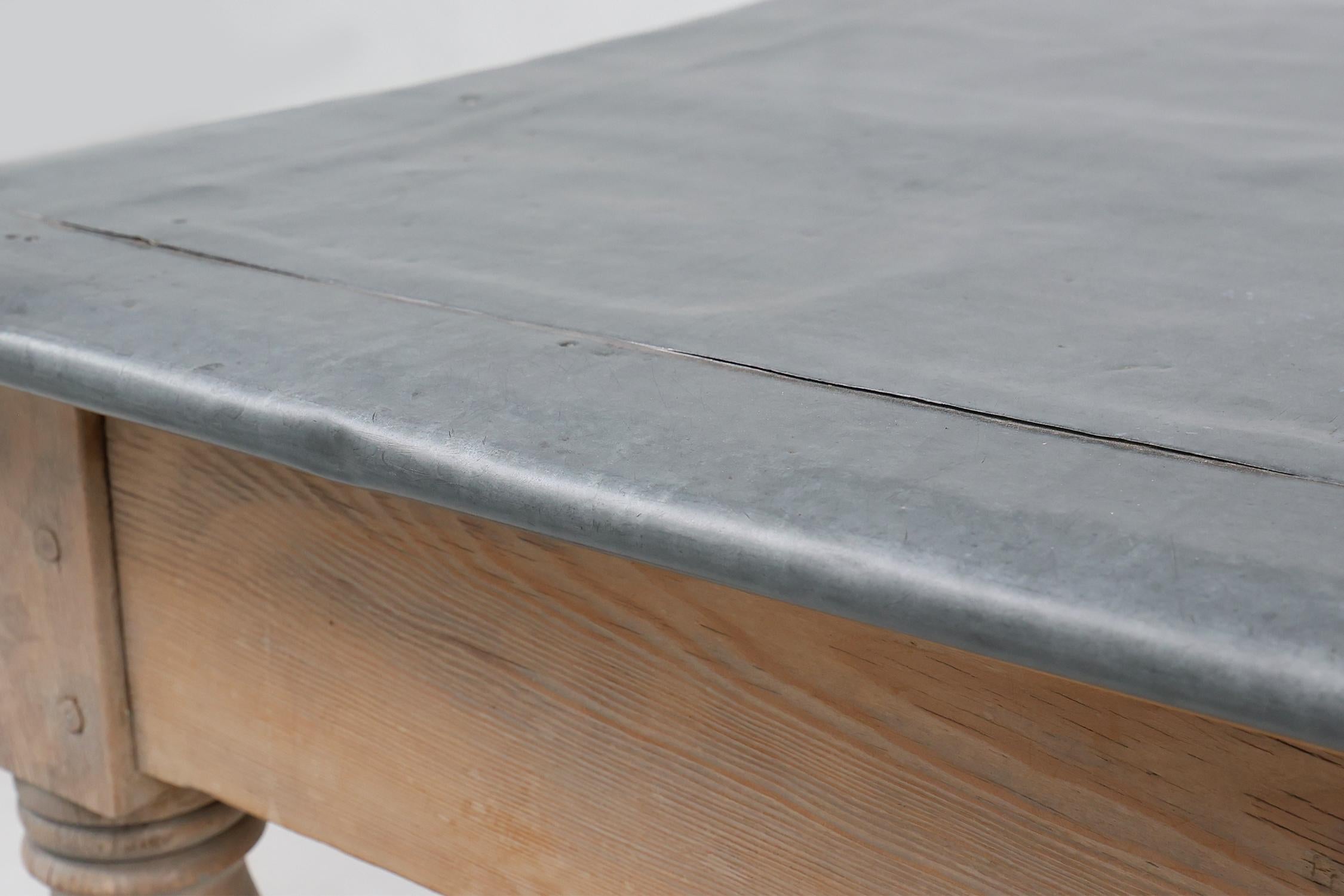 Rustic French pine wood dinner table with zinc top, ca. 1850 For Sale 8