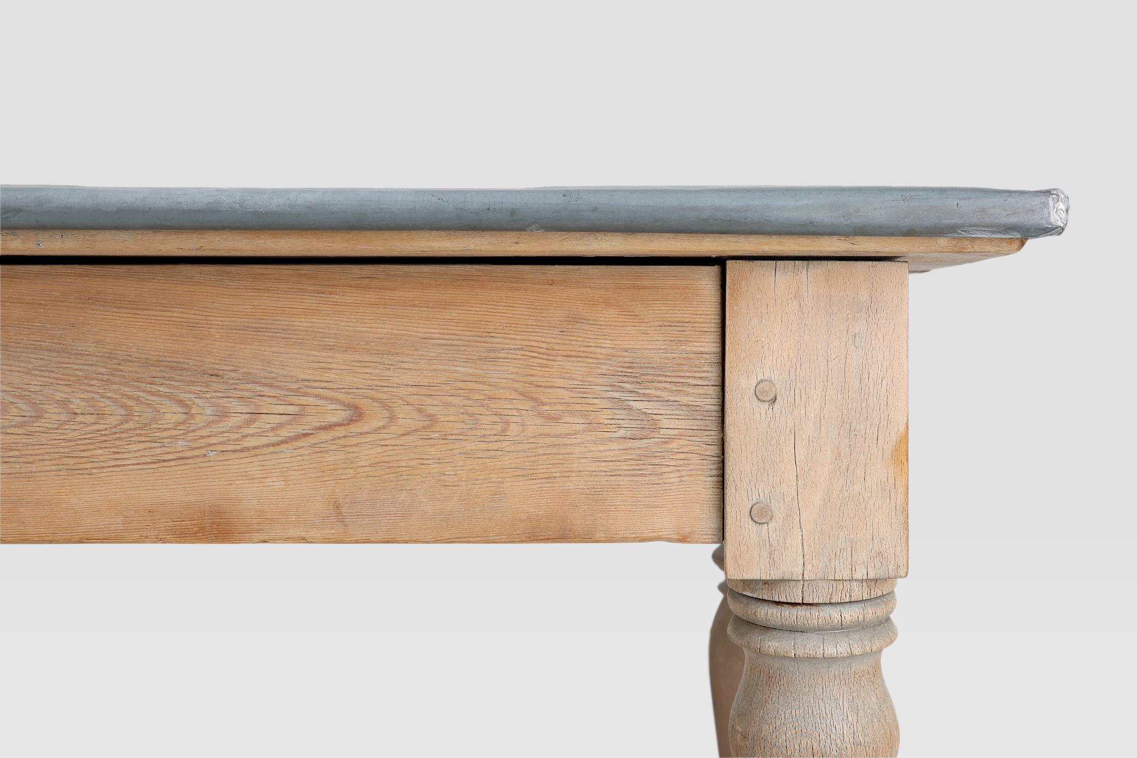 Zinc Rustic French pine wood dinner table with zinc top, ca. 1850 For Sale