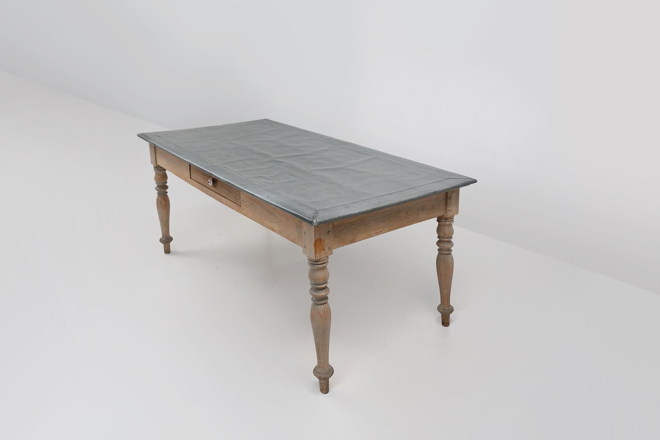 Rustic French pine wood dinner table with zinc top, ca. 1850 For Sale 1