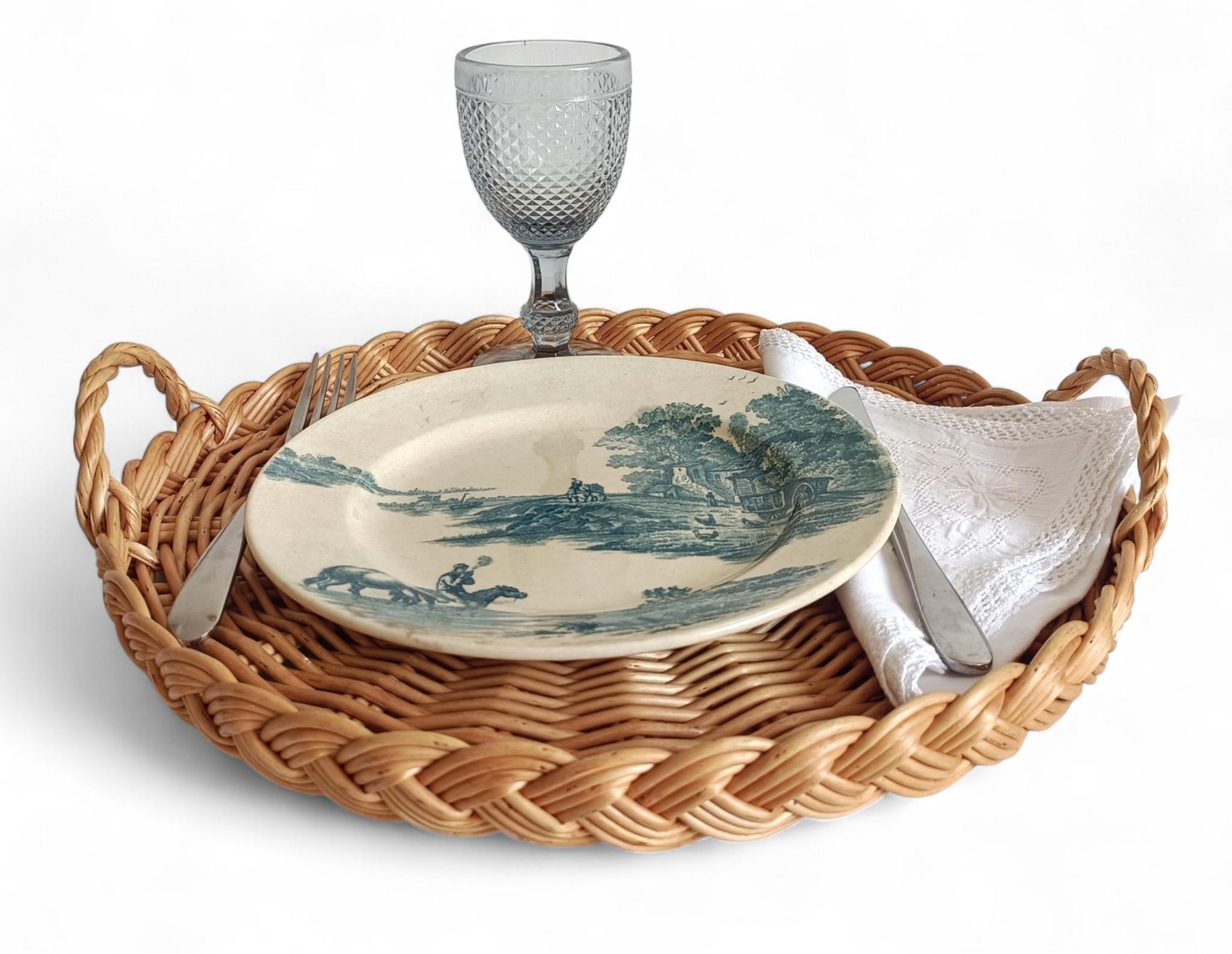 Vassoio rustico in vimini con manico rotondo della Provenza francese, Francia in vendita 6