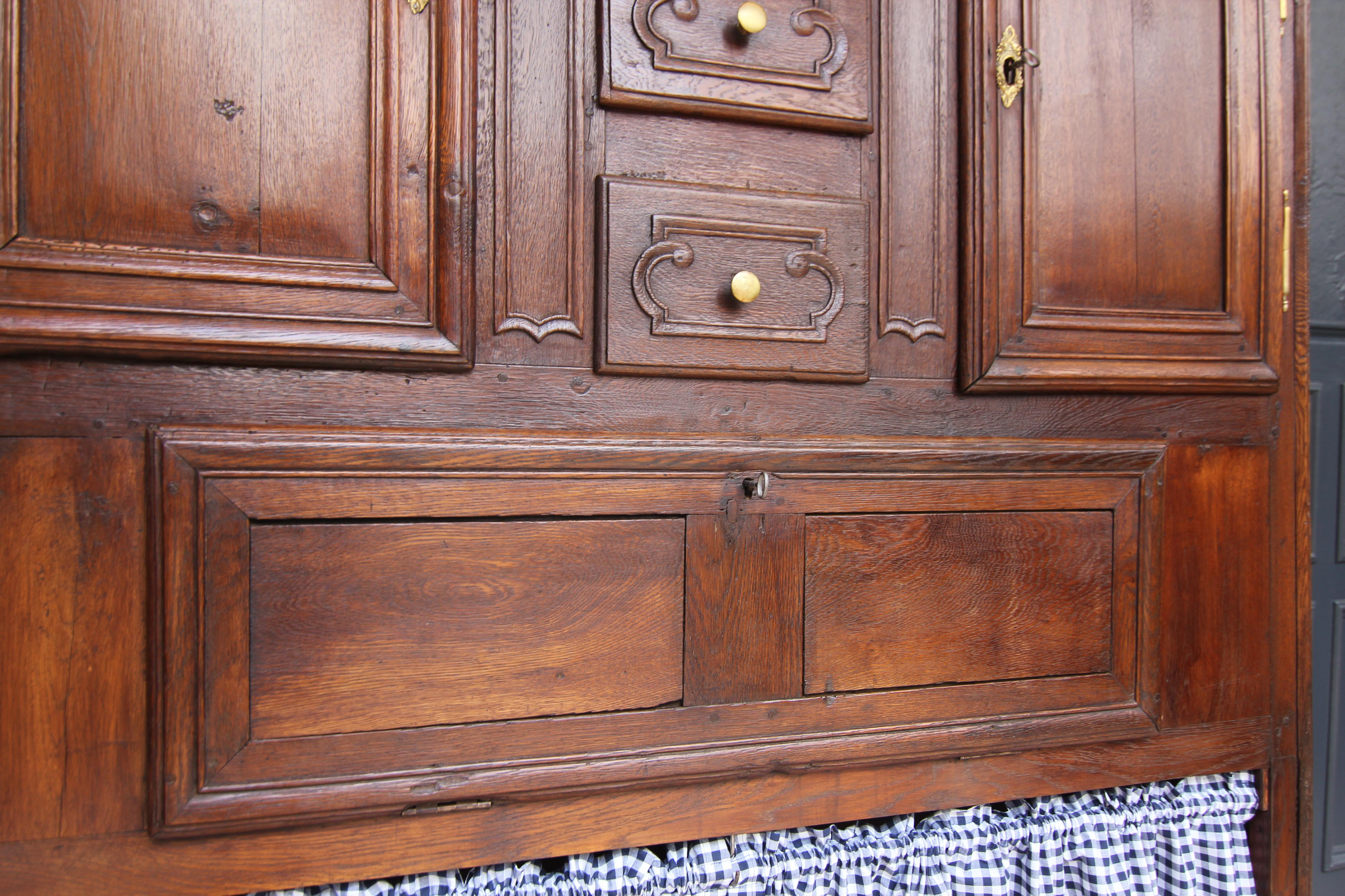Rustic French Provincial 18th Century Oak Kitchen Pantry Cupboard 12