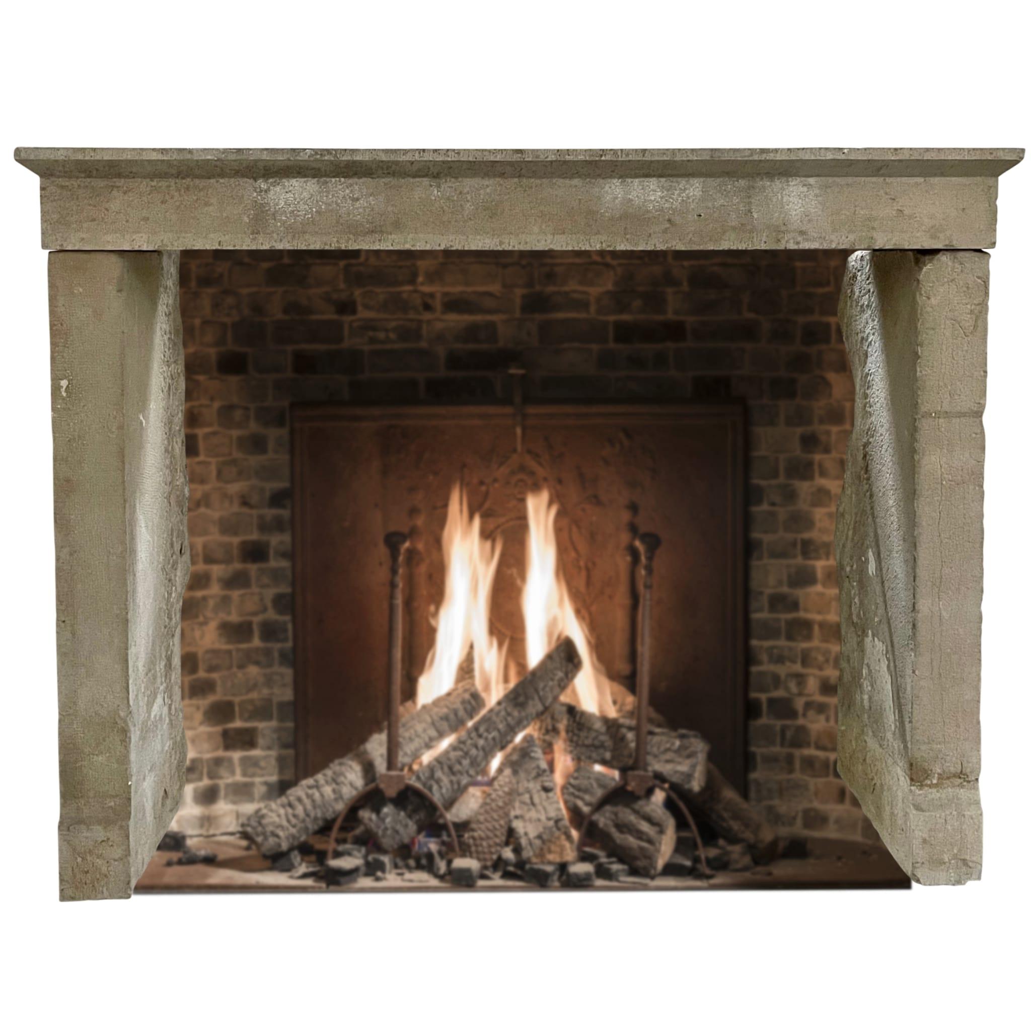 Rustic French Reclaimed Campagnarde Limestone Fireplace Surround In Good Condition In Beervelde, BE