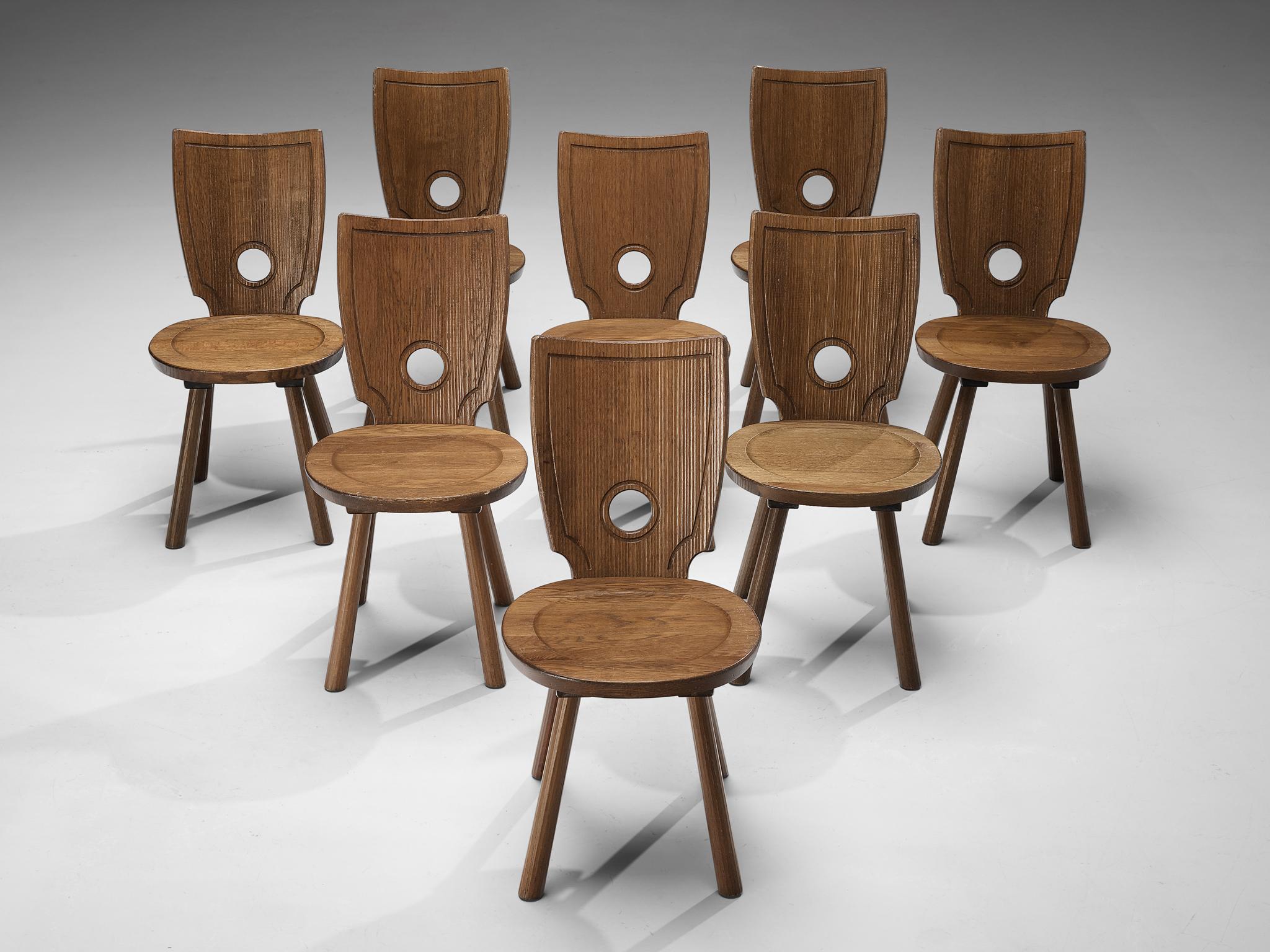 Mid-20th Century Rustic French Set of Eight Dining Chairs in Solid Oak  For Sale