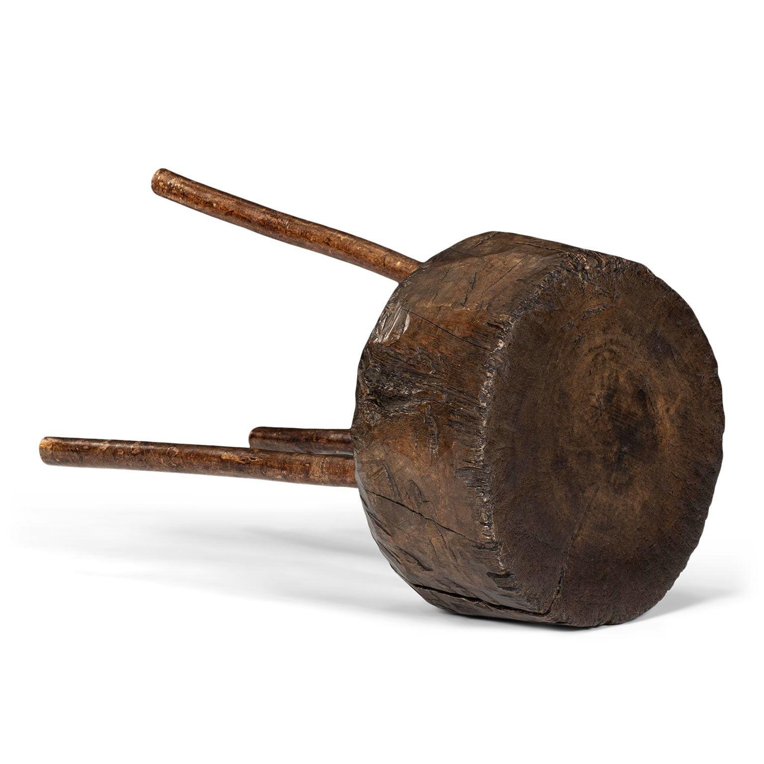 Rustikaler französischer Beistelltisch oder Ständer im Angebot 3