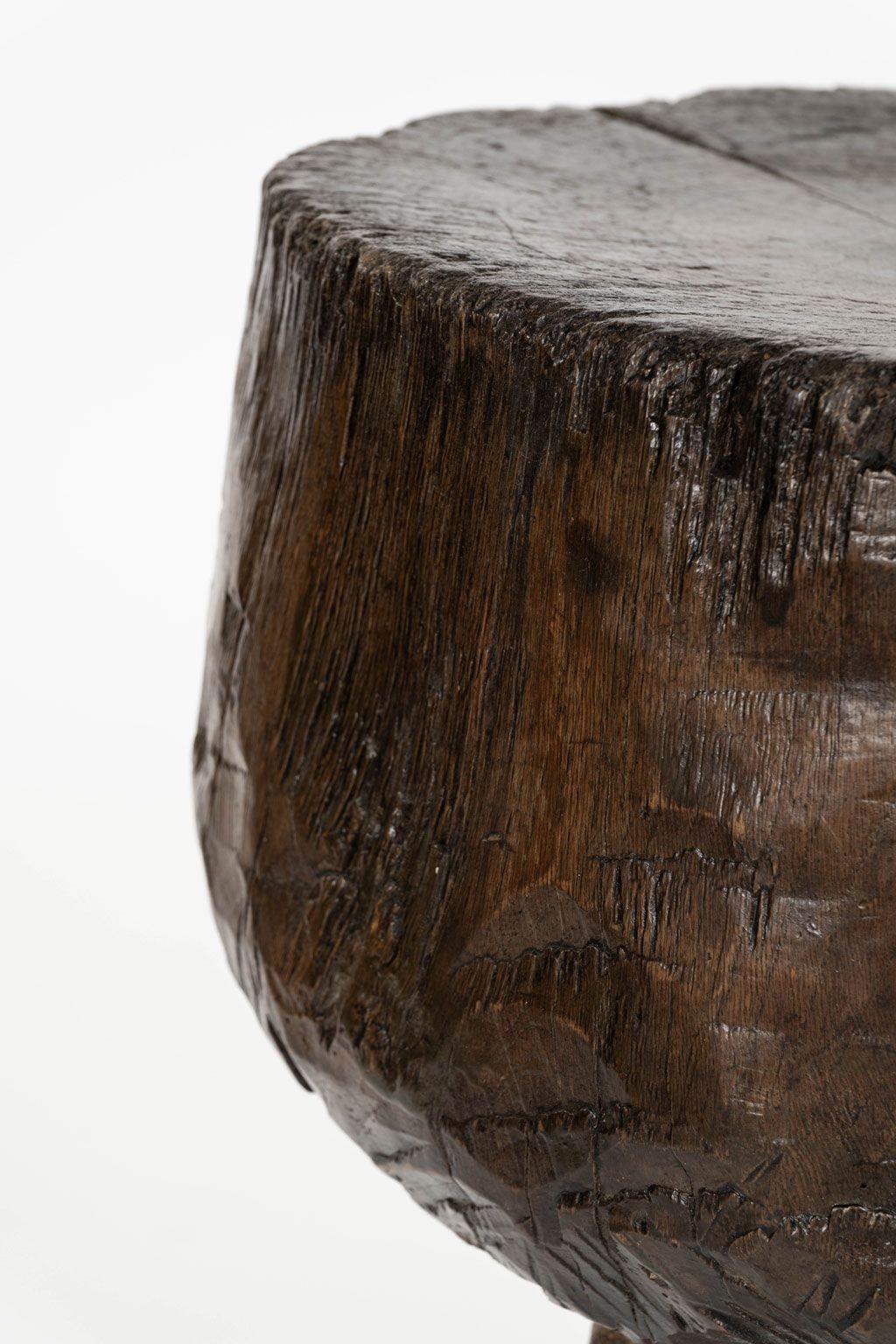 Rustikaler französischer Beistelltisch oder Ständer (Französisch) im Angebot