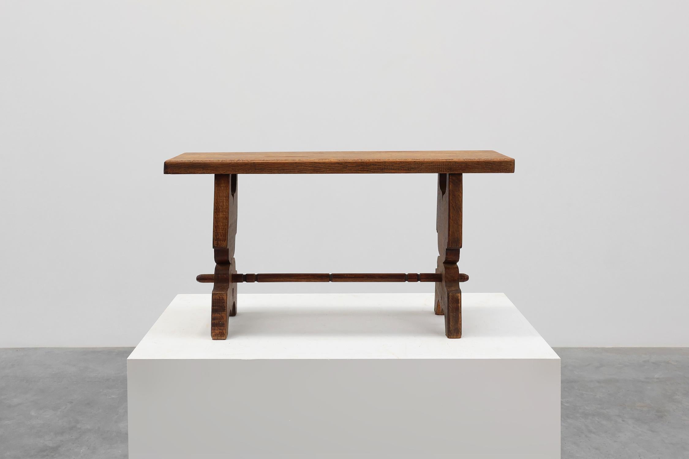 Rustic French solid Oak Bench, France, circa 1900 In condizioni buone in vendita a Meulebeke, BE