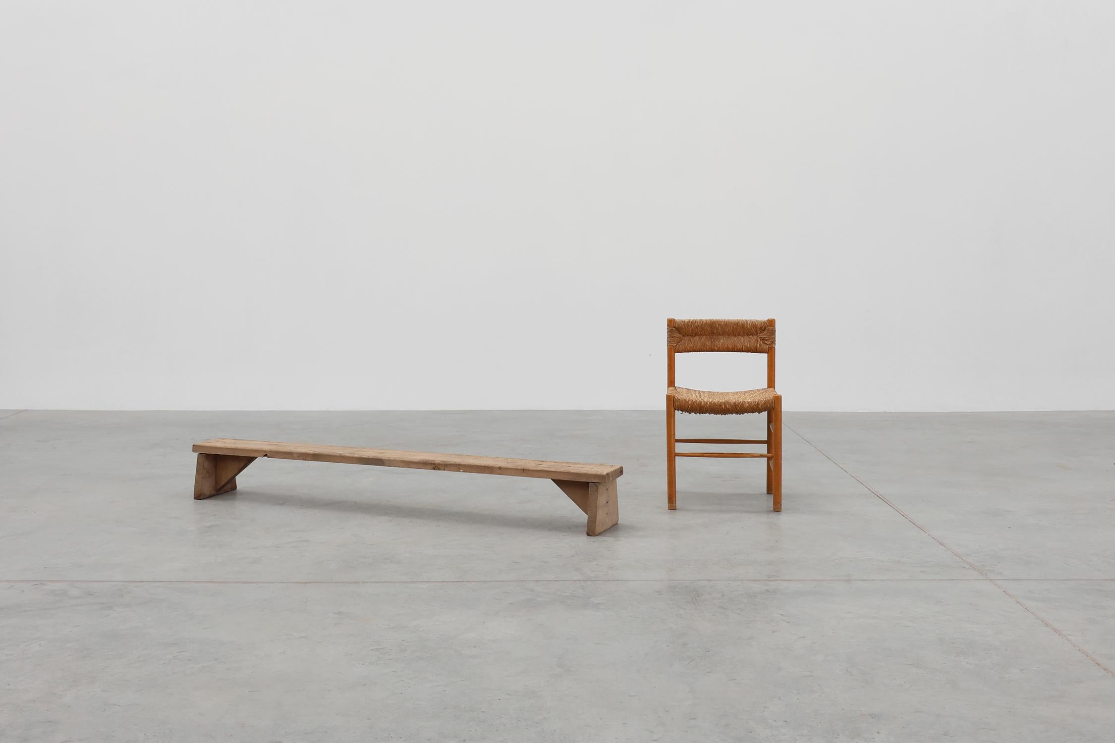 France / 1880 / banc / bois / Rustique / Wabi Sabi / Antique

Charmant banc bas fabriqué à la fin du XIXe siècle en France. Ce banc en bois massif a été laqué dans une couleur beige avec une belle patine accumulée au fil des années.

Sa construction