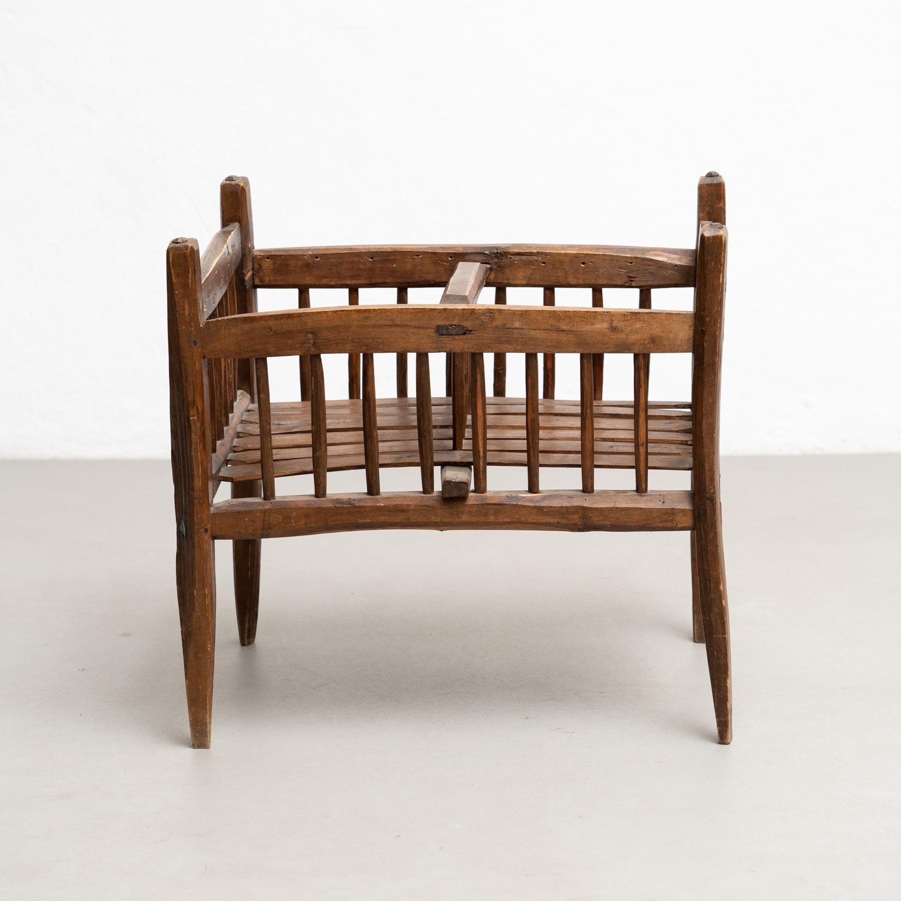 Sgabello rustico francese, circa 1940 - Autentico con bella patina e carattere In condizioni buone in vendita a Barcelona, ES